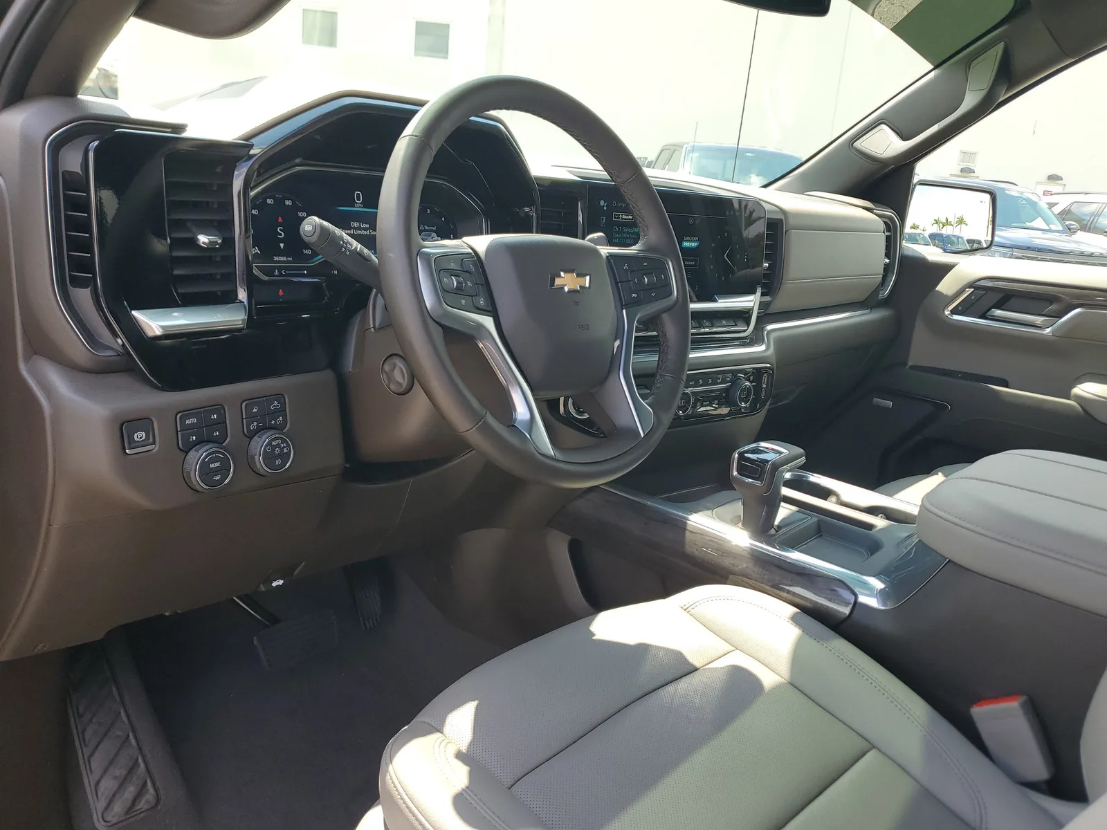 2024 Chevrolet Silverado 1500 LTZ photo 9