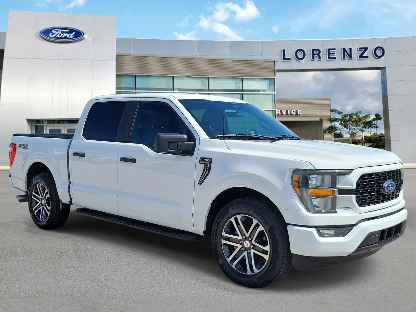 2023 Ford F-150 XL photo 3