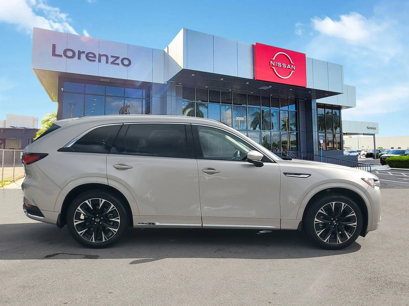 2025 Mazda CX-90 S Premium Plus Package 4WD photo 4