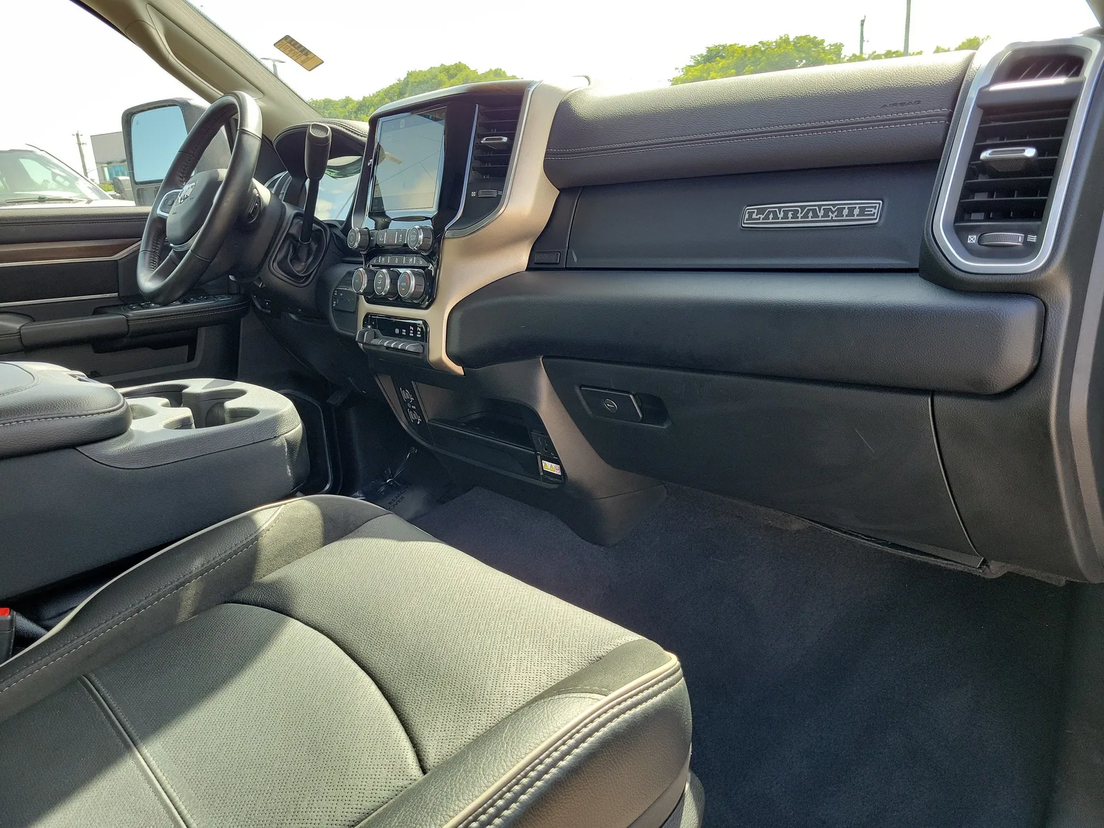 2024 RAM 2500 Laramie 4WD Diesel photo 17
