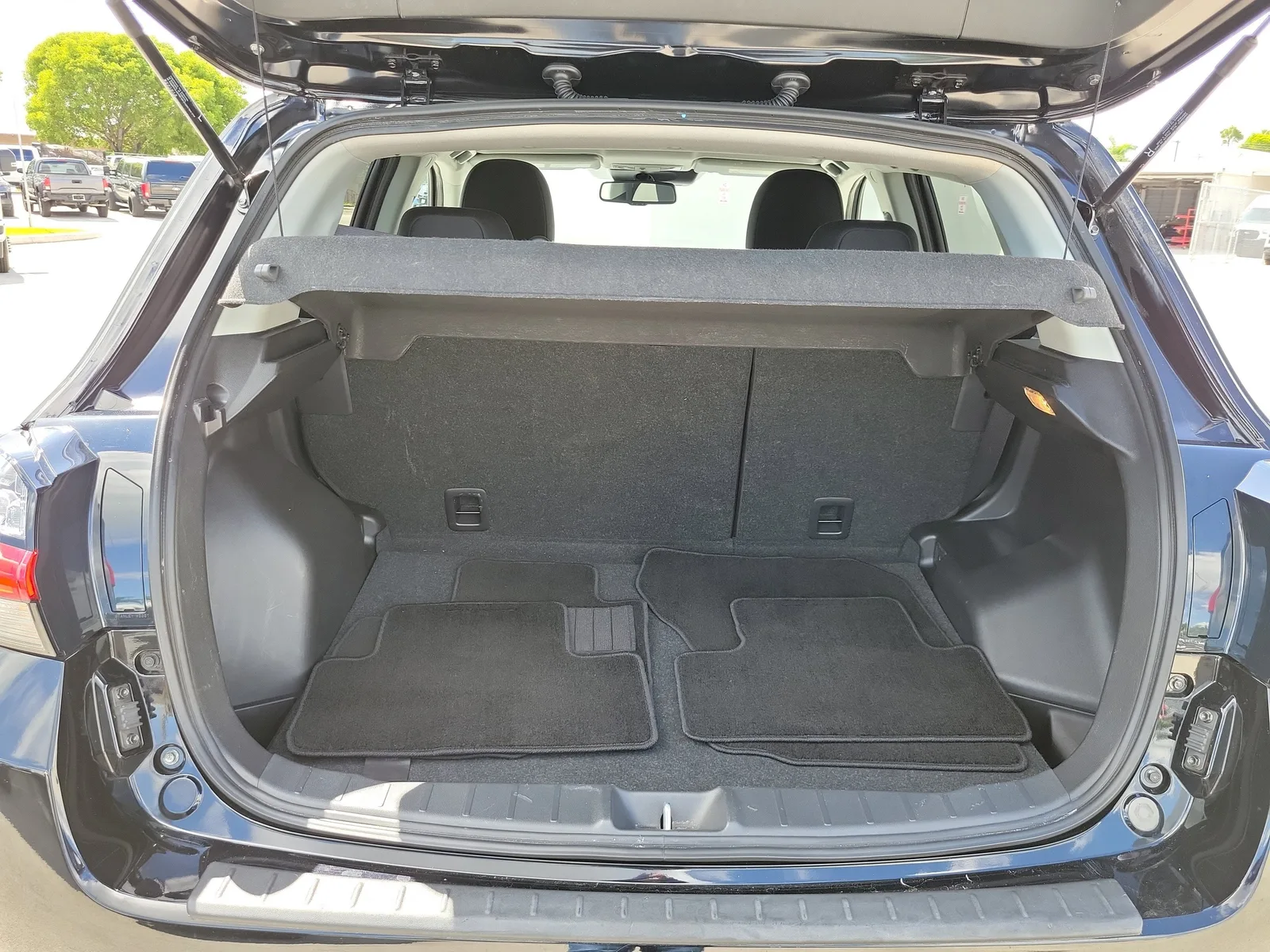 2025 Mitsubishi Outlander Sport ES 4WD photo 15