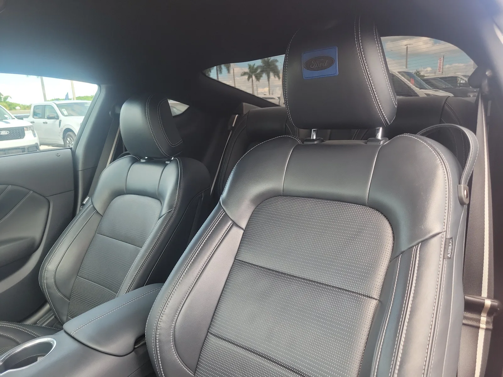 2024 Ford Mustang GT Premium photo 12