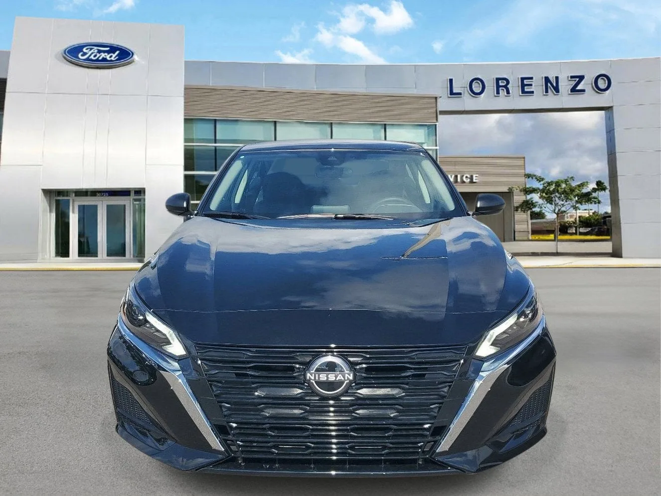 2025 Nissan Altima S photo 2