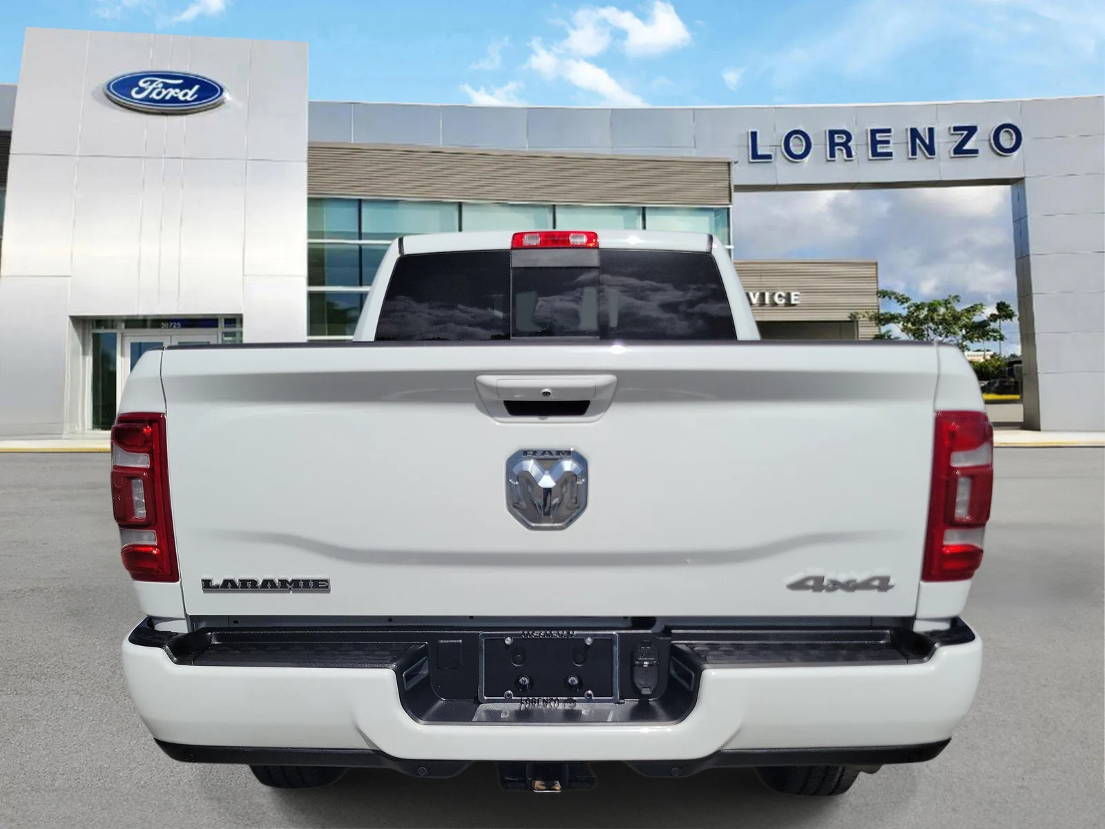2024 RAM 2500 Laramie 4WD Diesel photo 6
