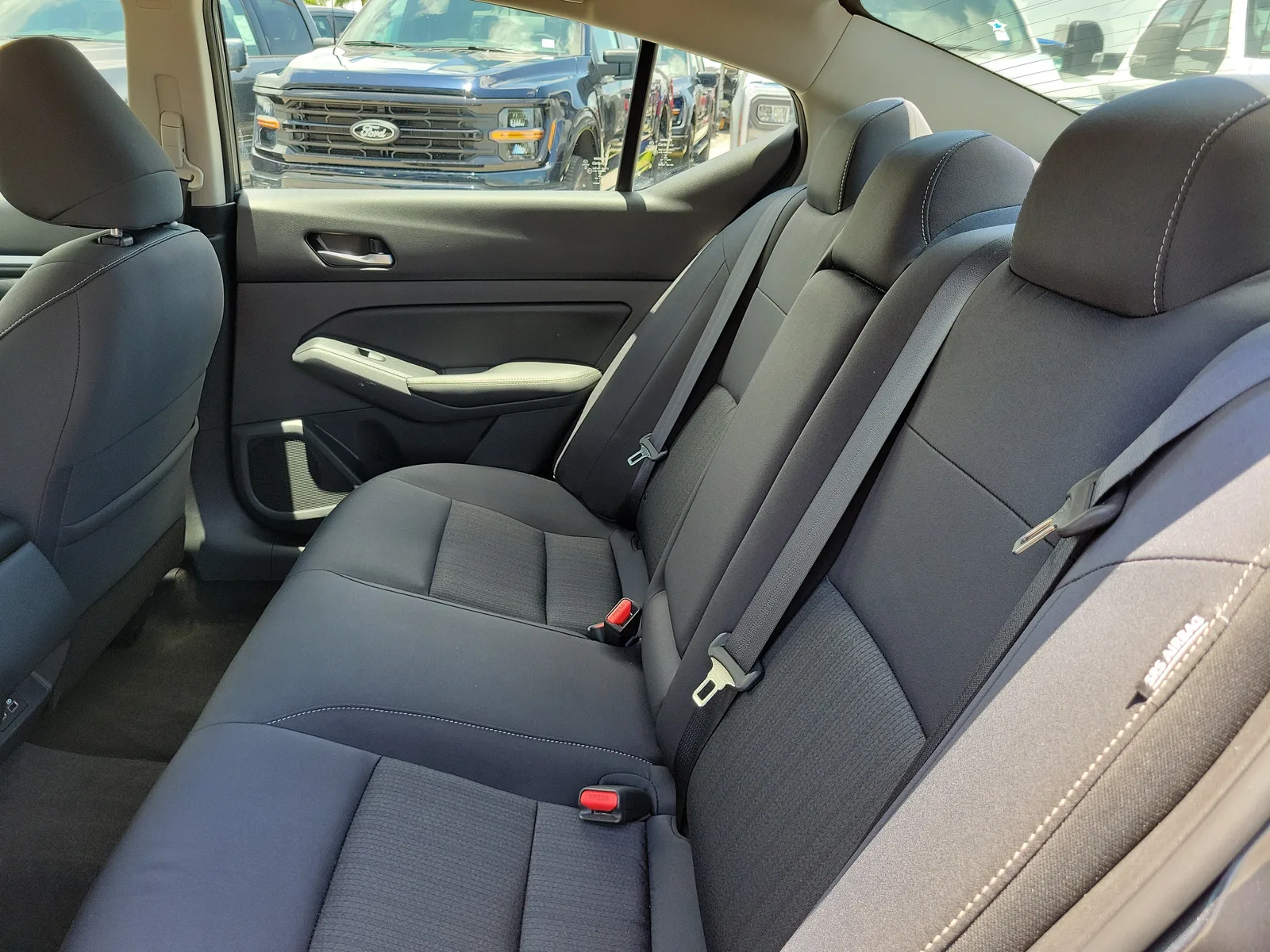 2022 Nissan Altima 2.5 SV photo 18