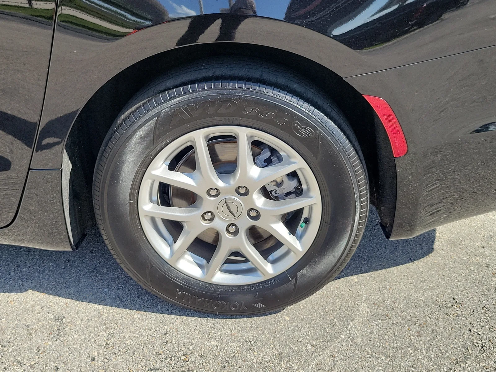 2024 Chrysler Pacifica Touring L photo 25