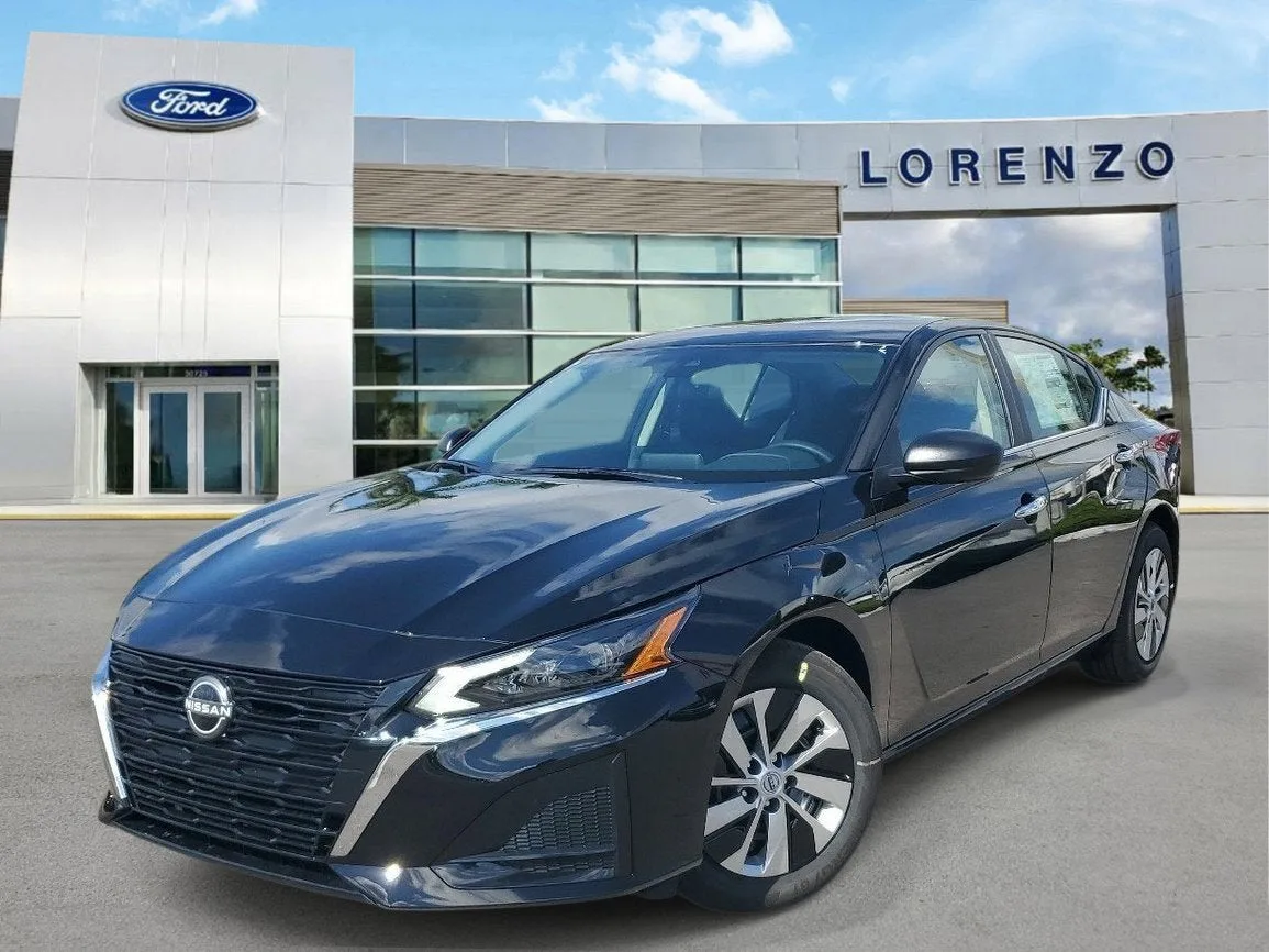 2025 Nissan Altima S photo 19