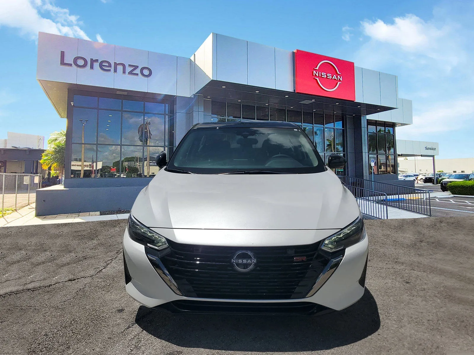 2025 Nissan Sentra SR photo 2