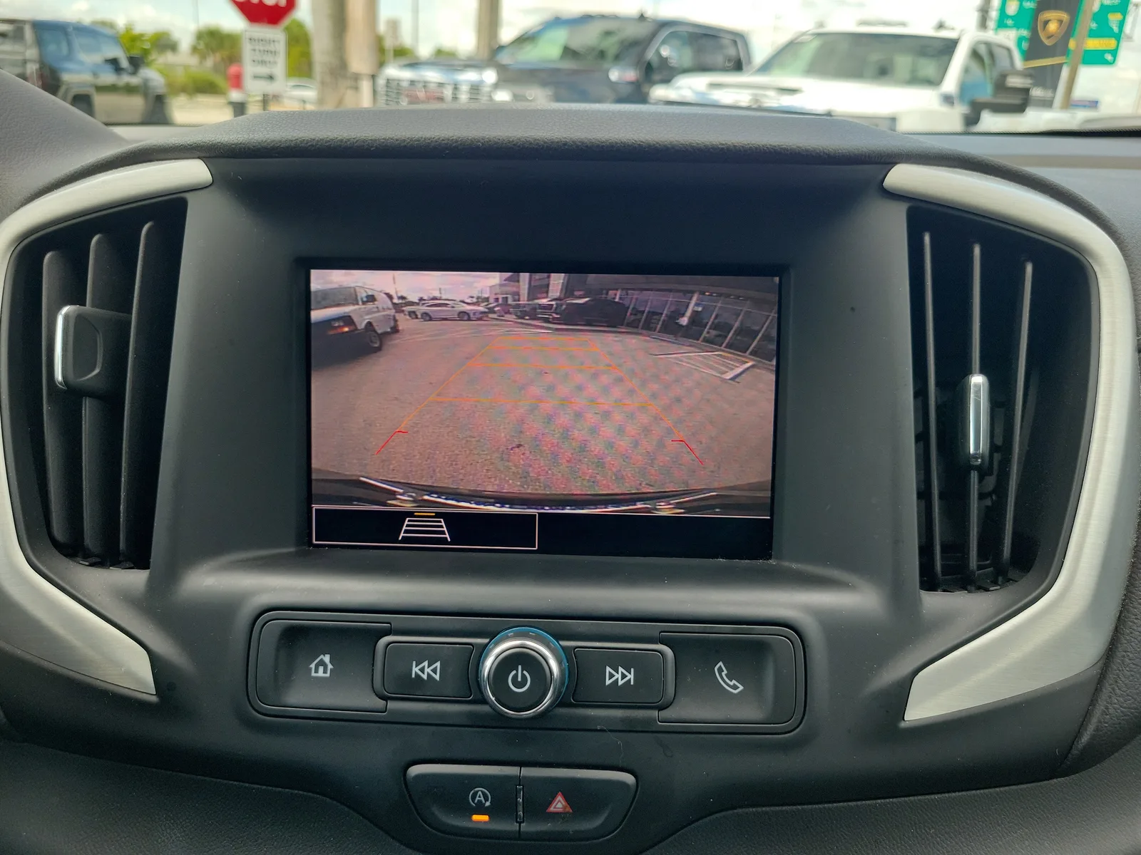 2023 GMC Terrain SLE photo 10