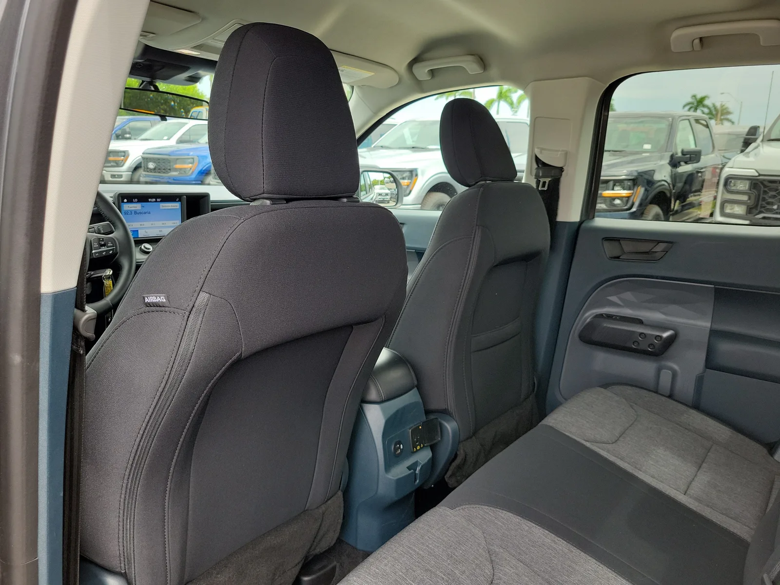 2024 Ford Maverick XLT photo 13