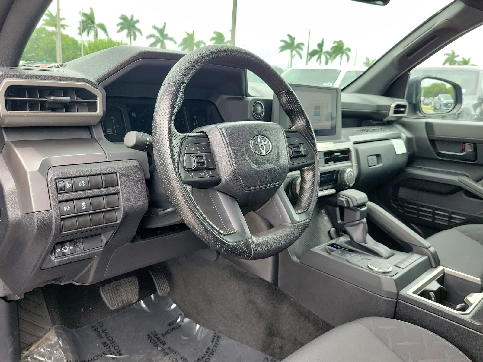 2024 Toyota Tacoma 2WD SR5 photo 12