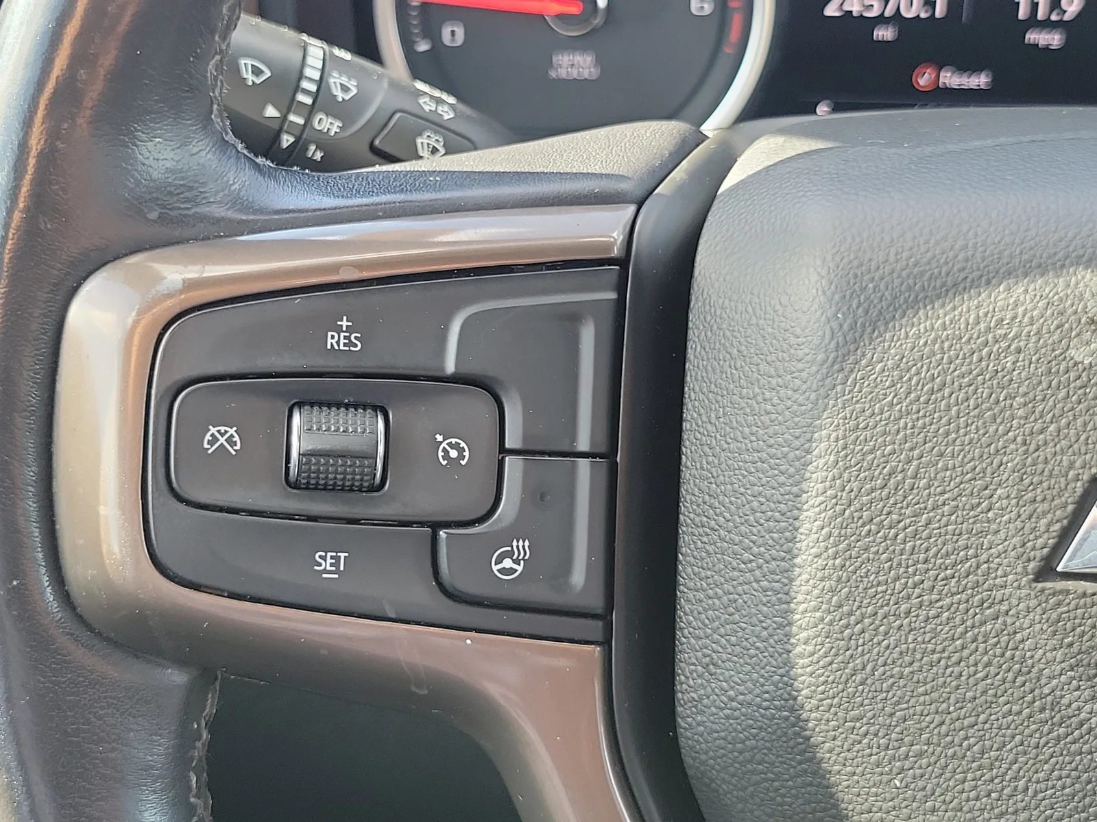 2022 Chevrolet Silverado 1500 LTD High Country photo 20