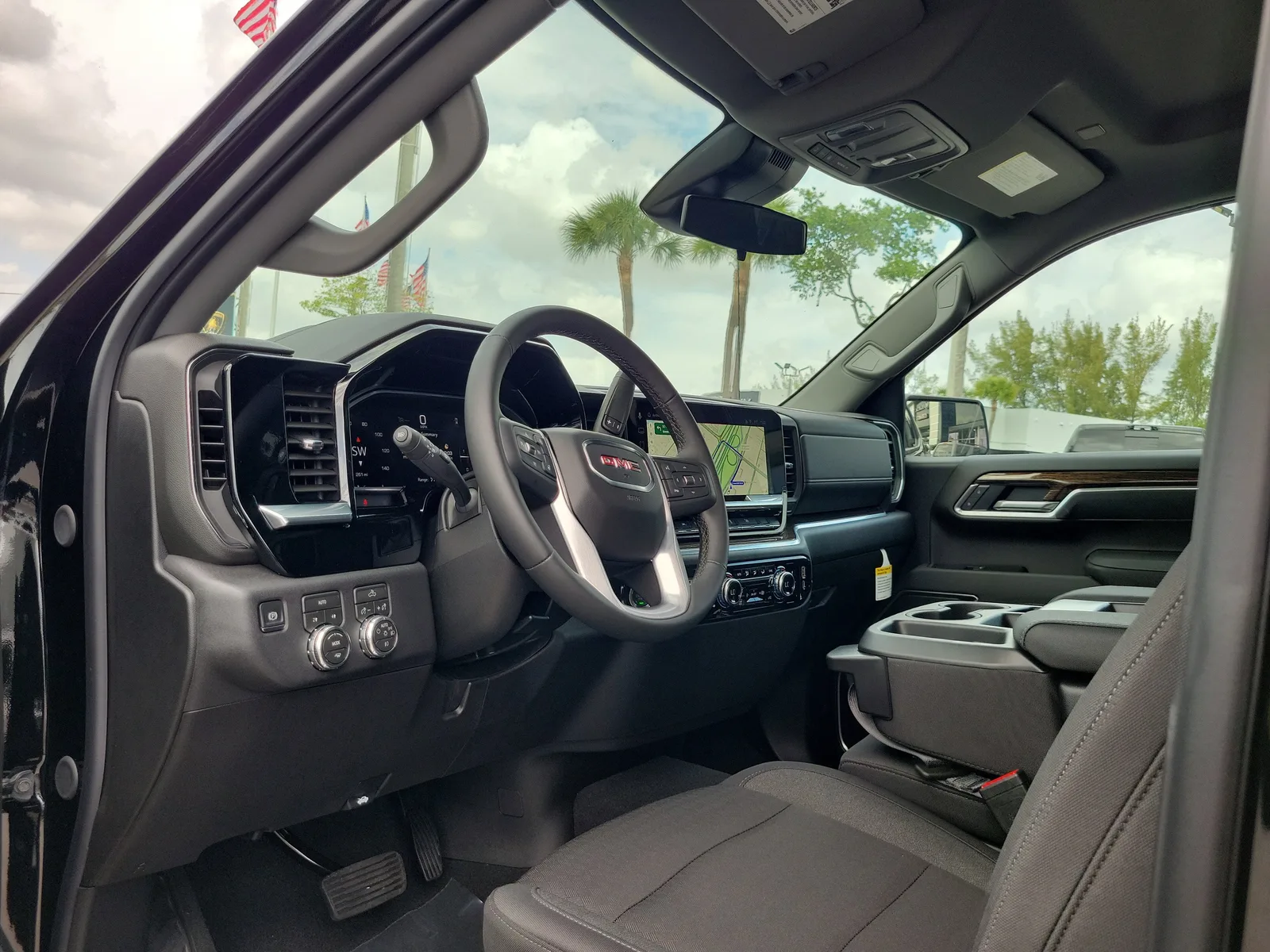 2026 GMC Sierra 1500 Elevation photo 9