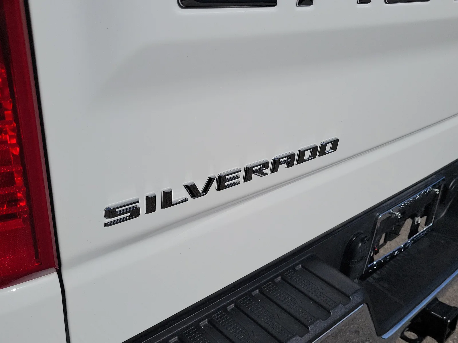 2025 Chevrolet Silverado 1500 LT photo 27