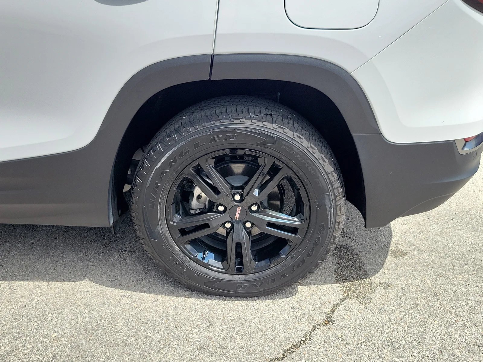 2024 GMC Terrain AT4 photo 28