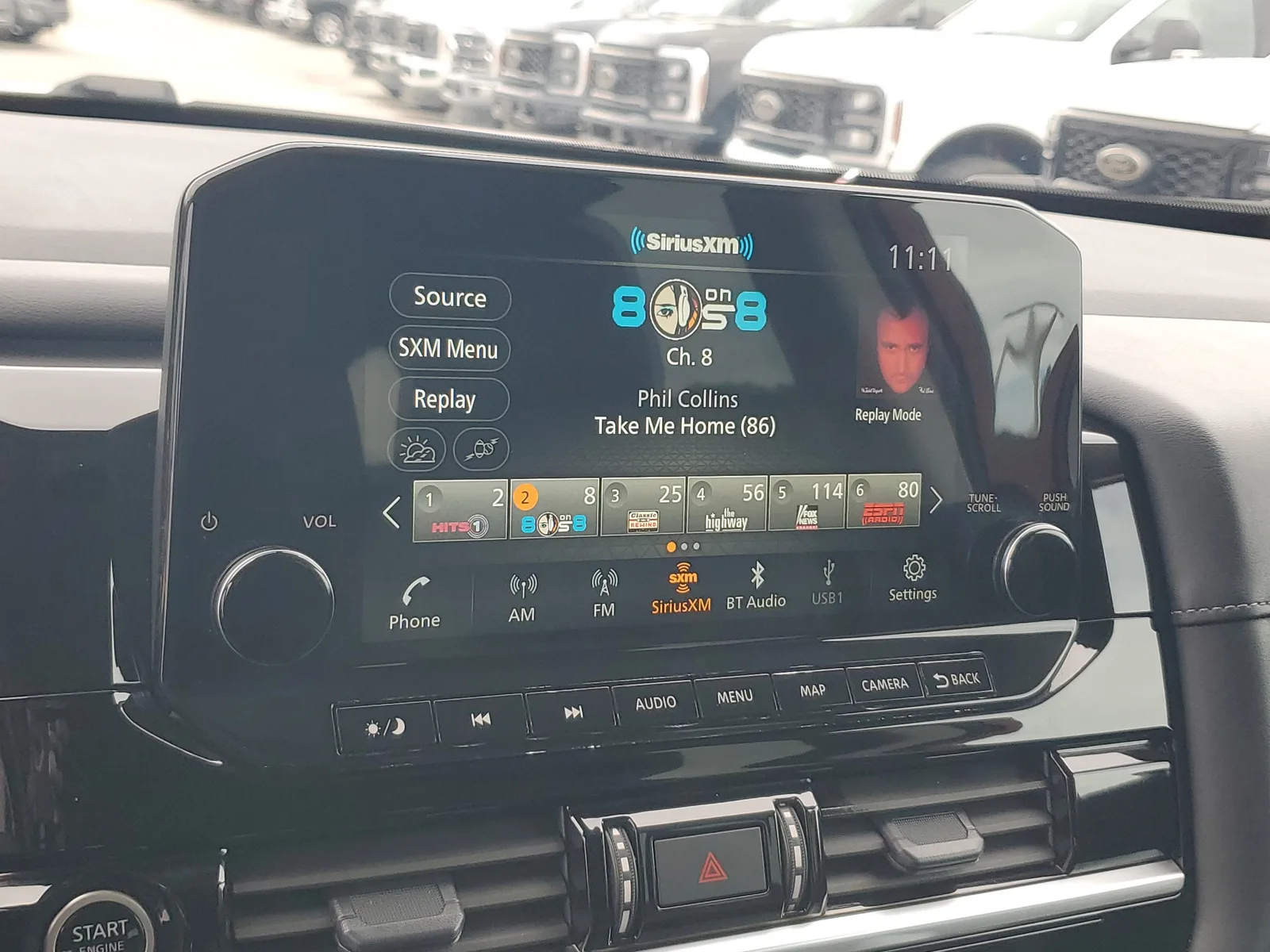 2024 Nissan Pathfinder SL photo 24