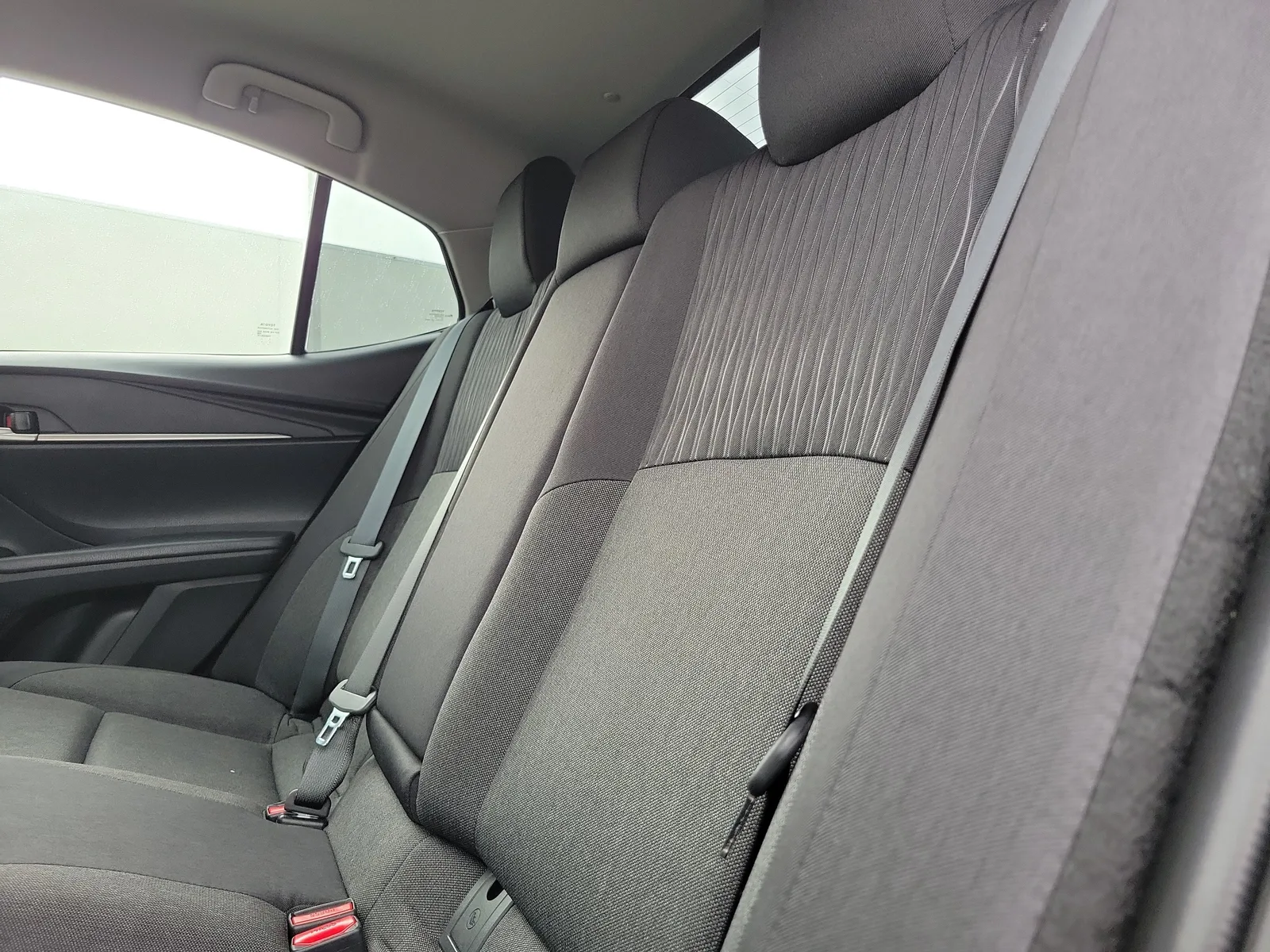 2025 Toyota Camry LE photo 15