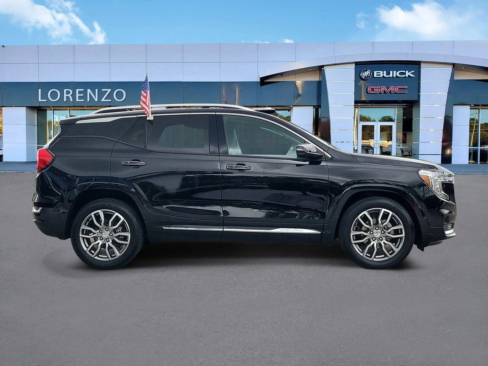 2024 GMC Terrain Denali photo 4