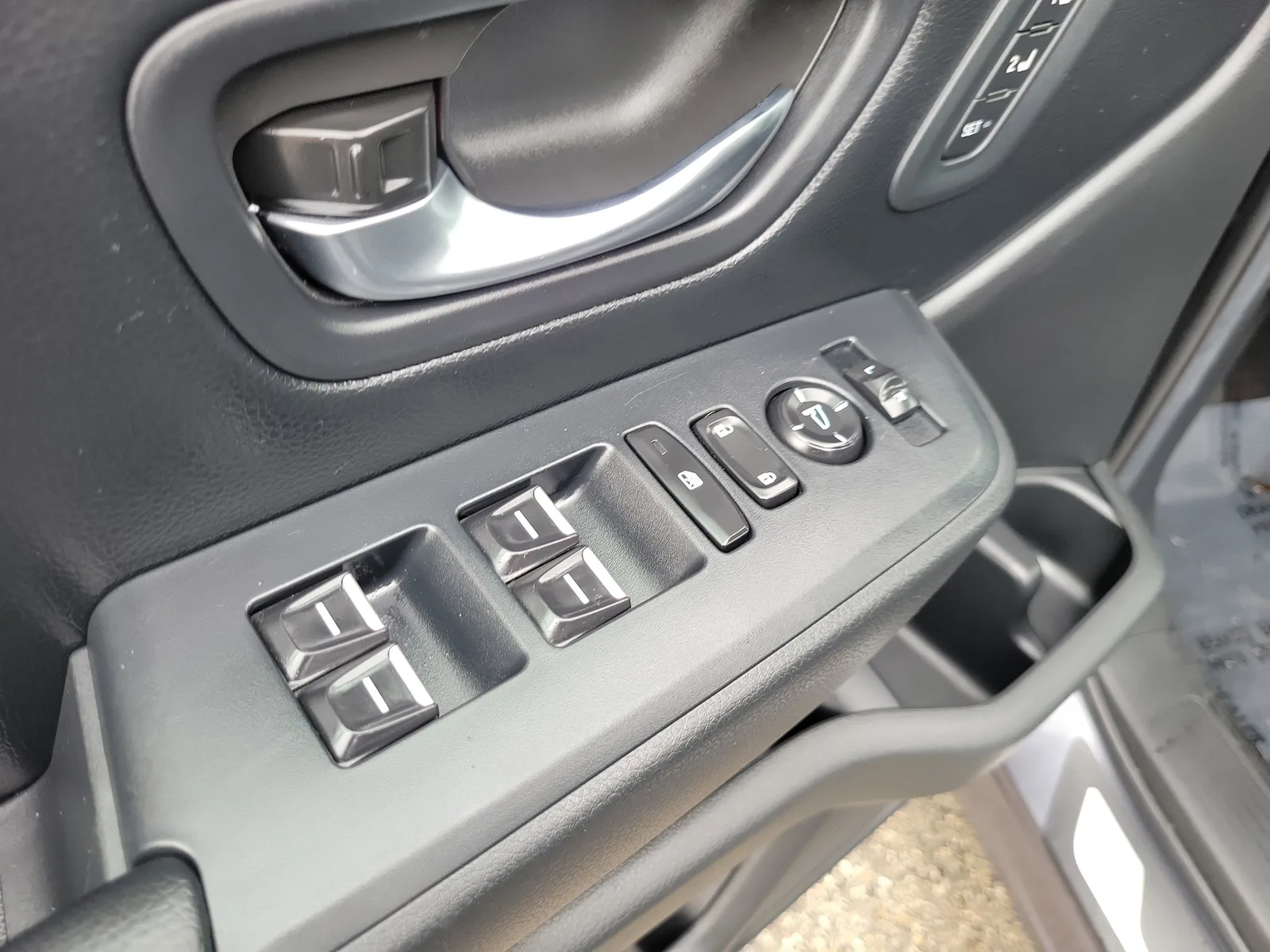2024 Honda Pilot Touring photo 23