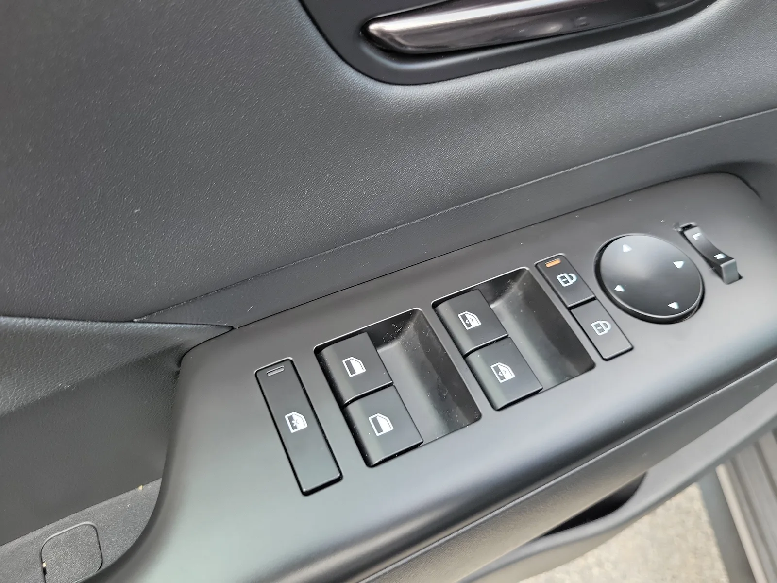 2024 Hyundai Kona N Line photo 23