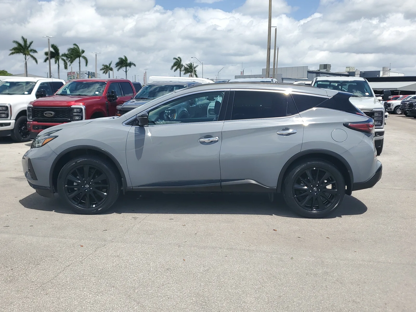 2024 Nissan Murano SV photo 8