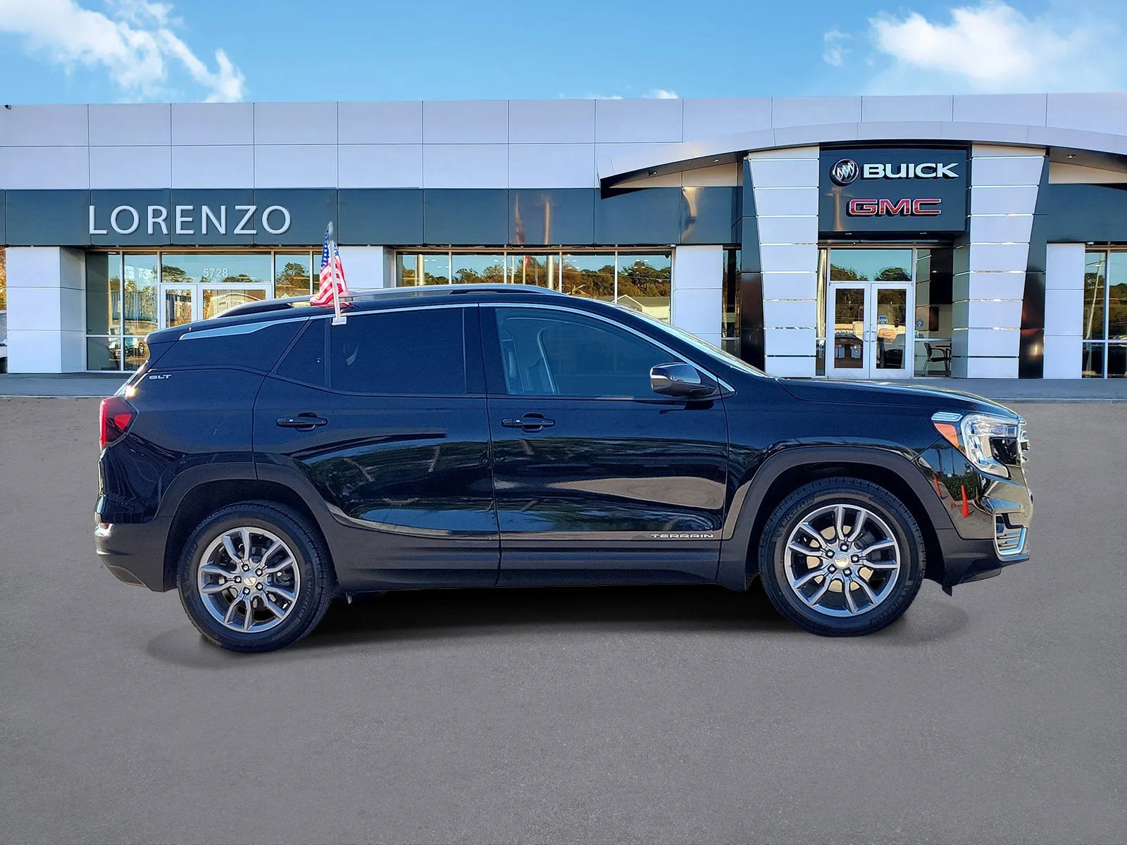 2022 GMC Terrain SLT photo 4