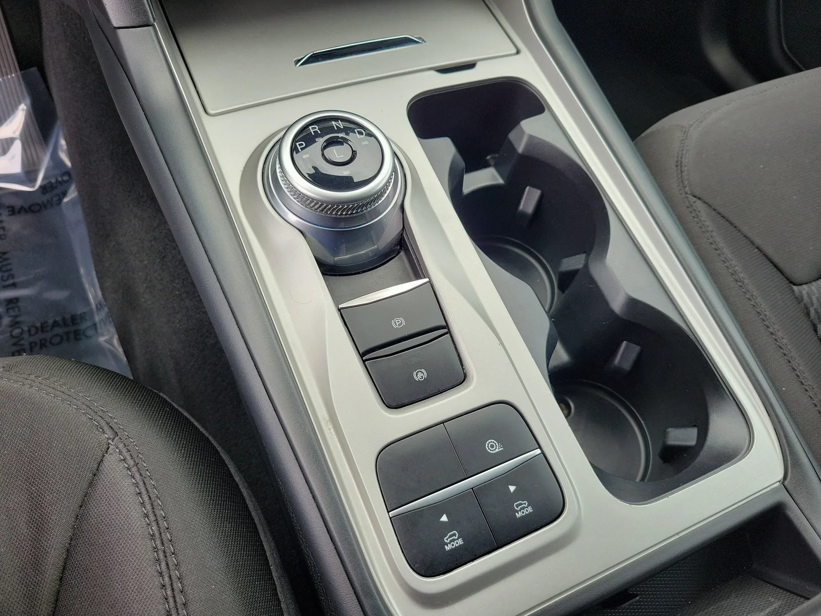 2023 Ford Explorer XLT photo 26