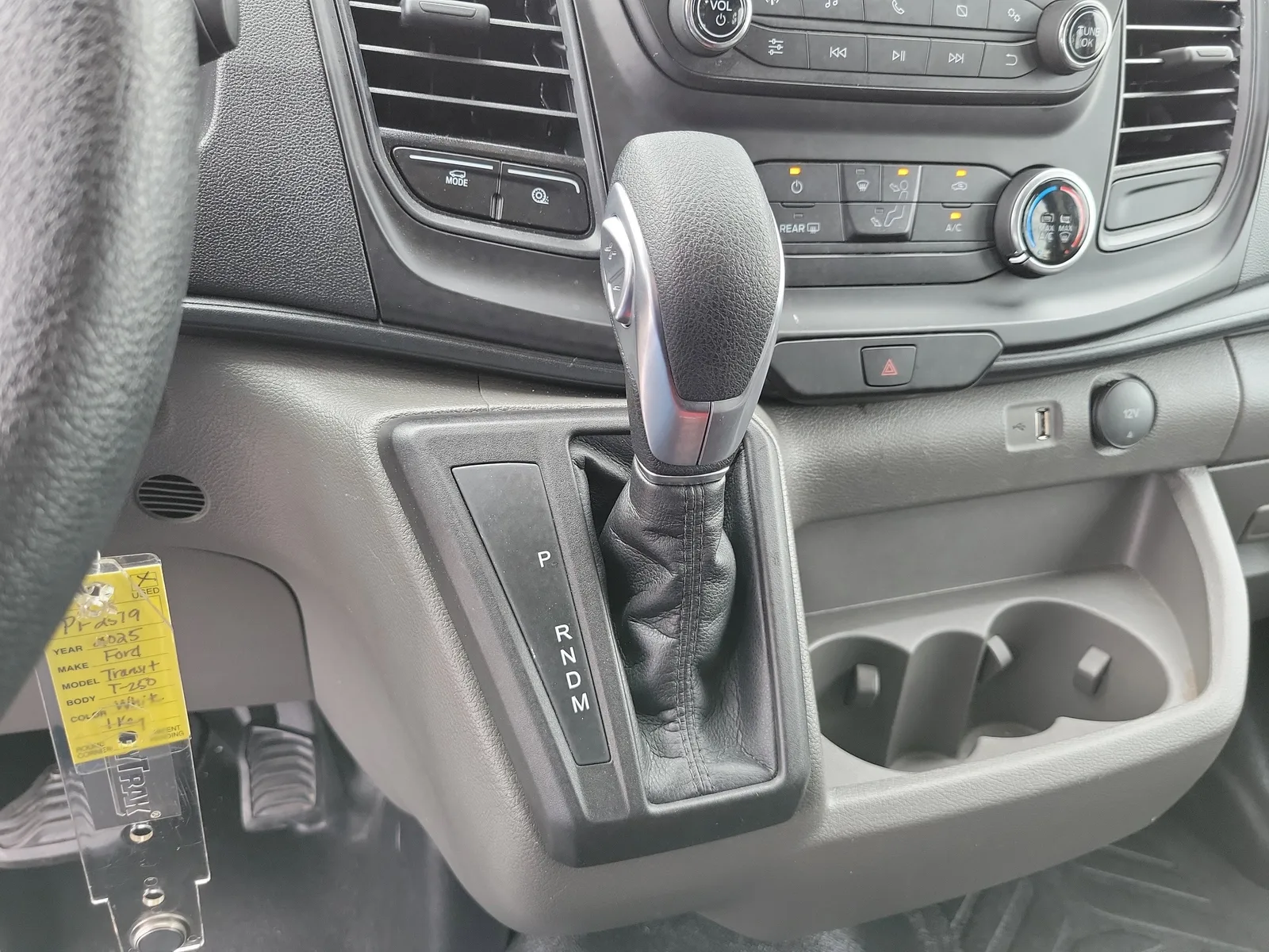 2025 Ford Transit Cargo Van Base photo 26