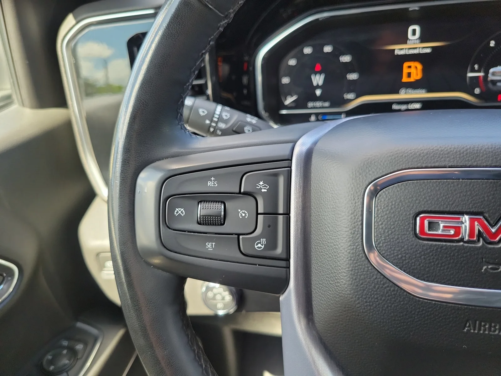 2023 GMC Sierra 1500 Elevation 4WD photo 19