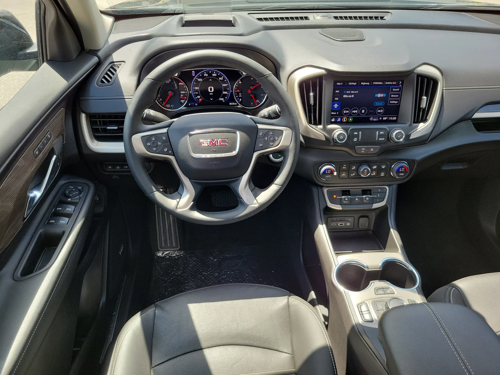2024 GMC Terrain Denali 4WD photo 20