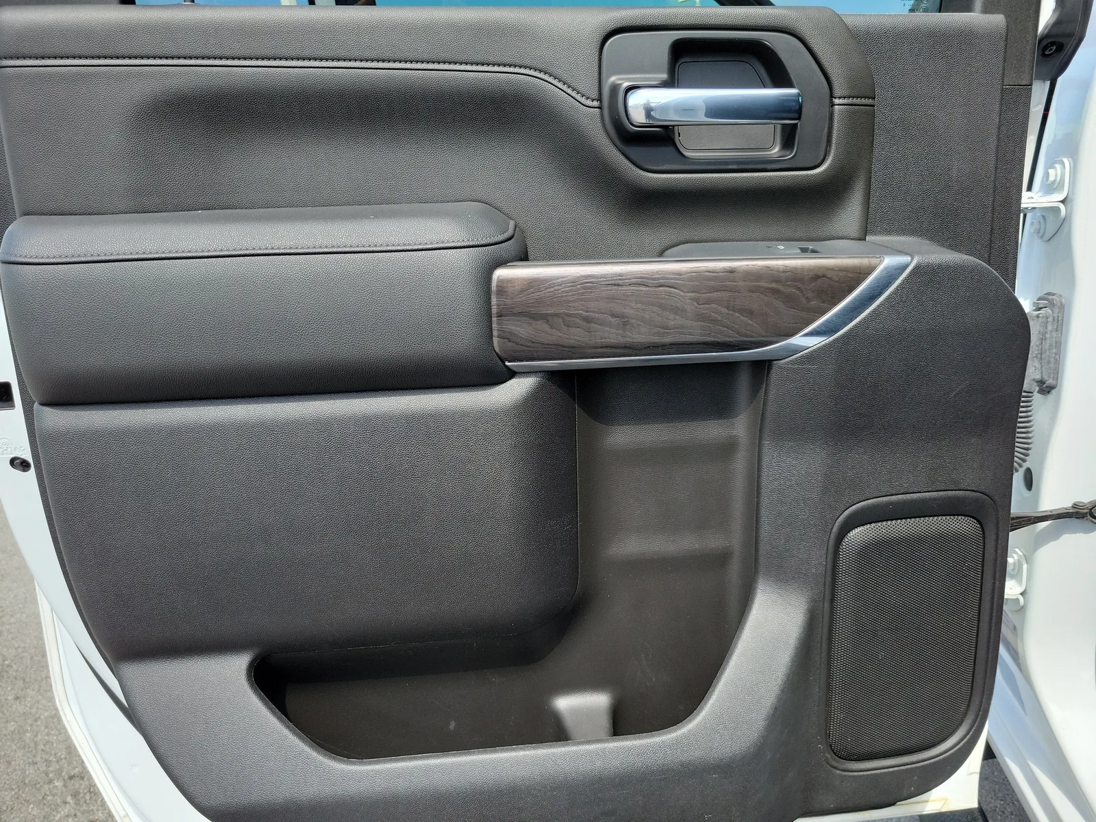 2022 Chevrolet Silverado 2500HD LTZ 4WD Diesel photo 19