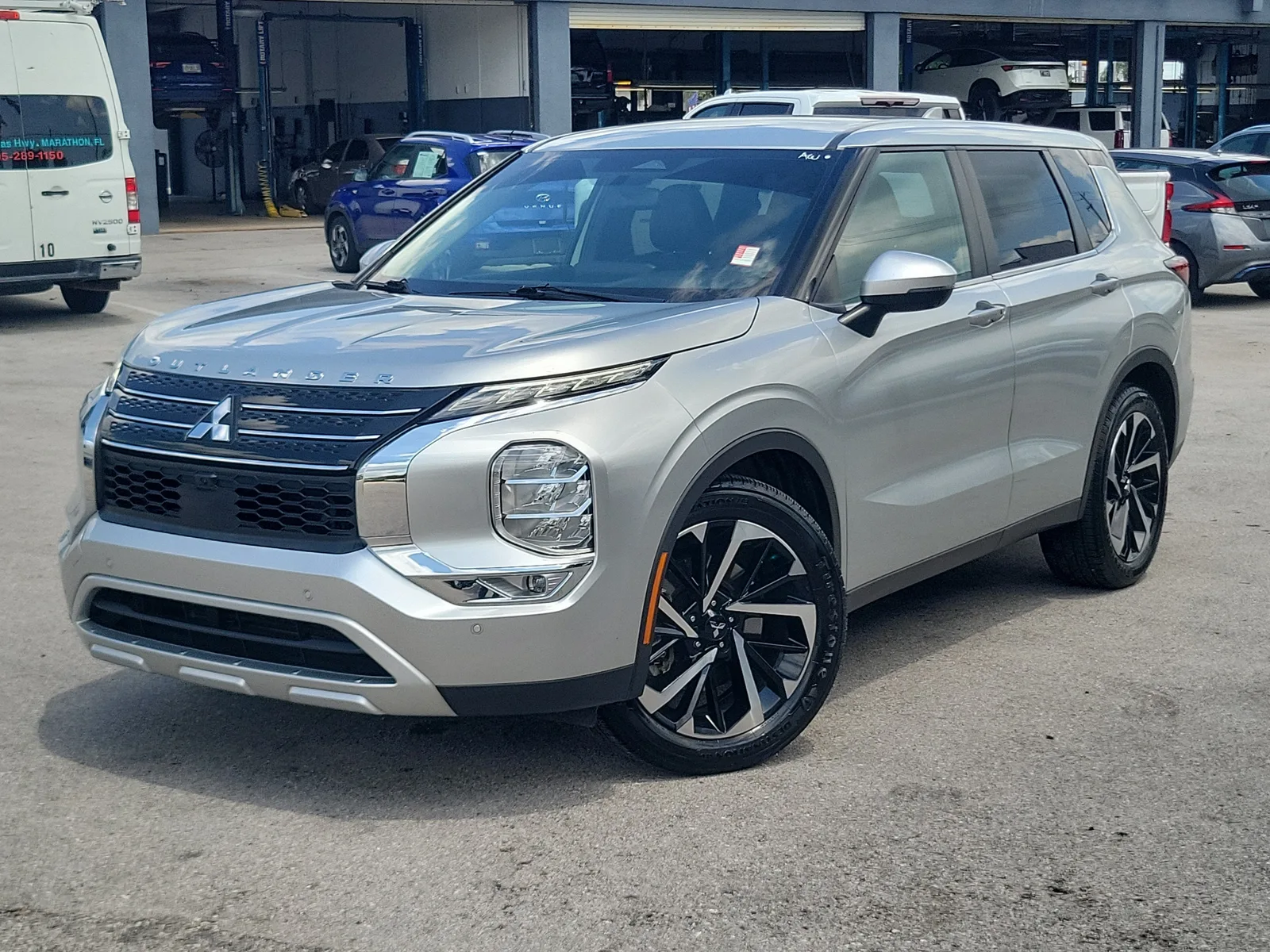 2024 Mitsubishi Outlander SE photo 34
