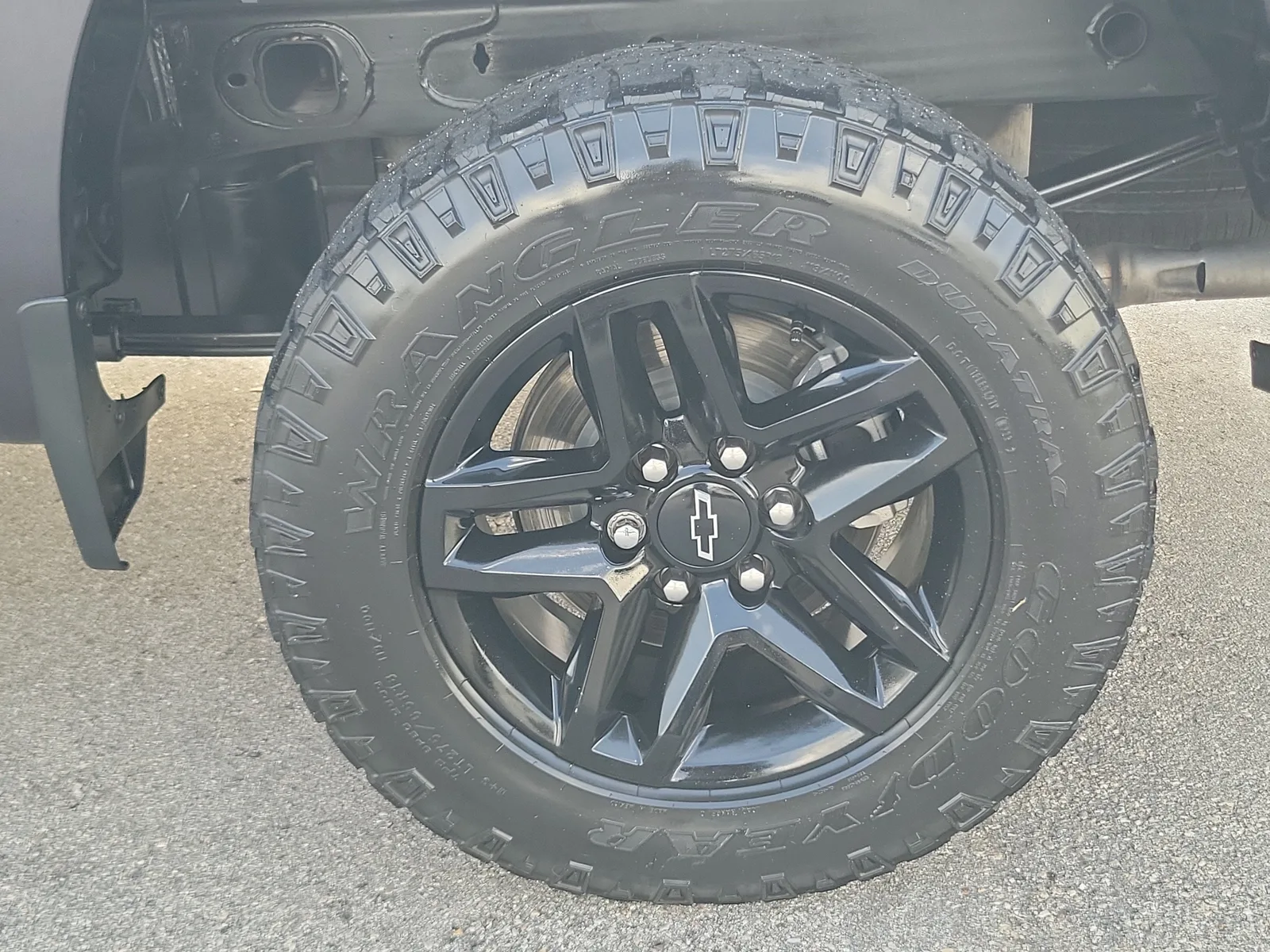2023 Chevrolet Silverado 1500 LT Trail Boss 4WD Diesel photo 29