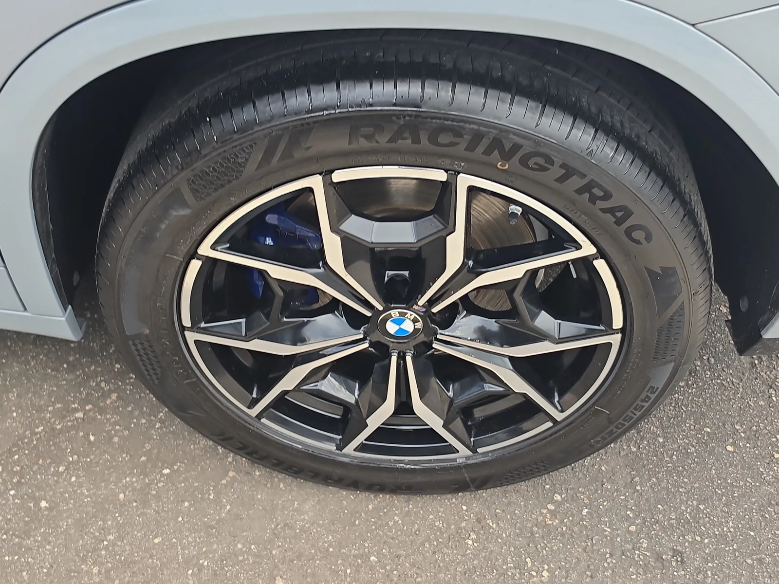 2024 BMW X4 M40i photo 26