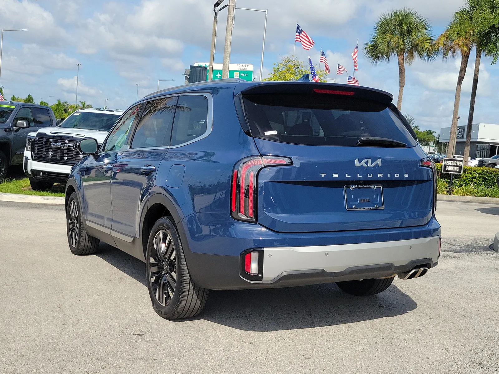 2023 Kia Telluride SX photo 7
