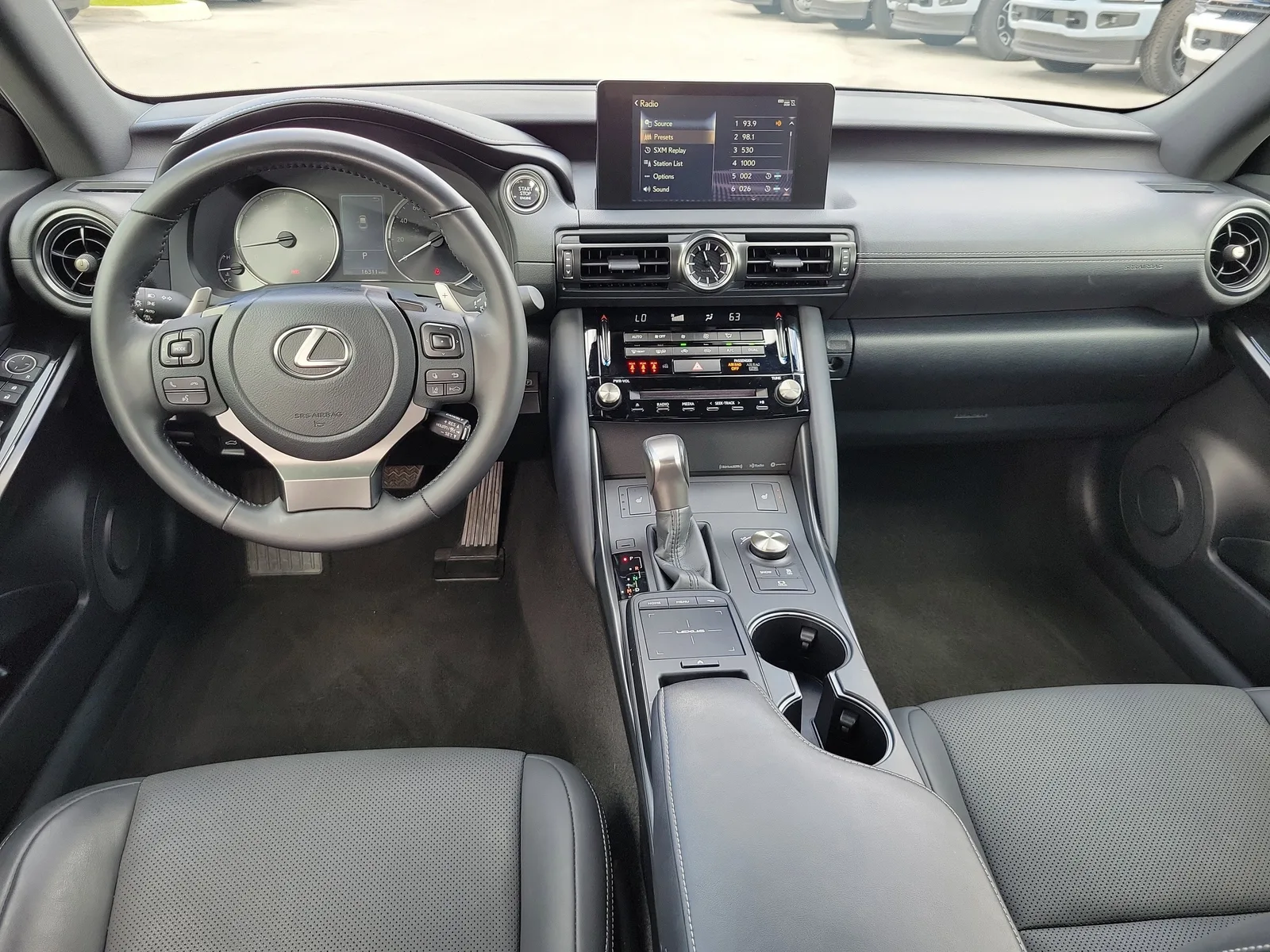 2024 Lexus IS IS 350 F SPORT photo 15