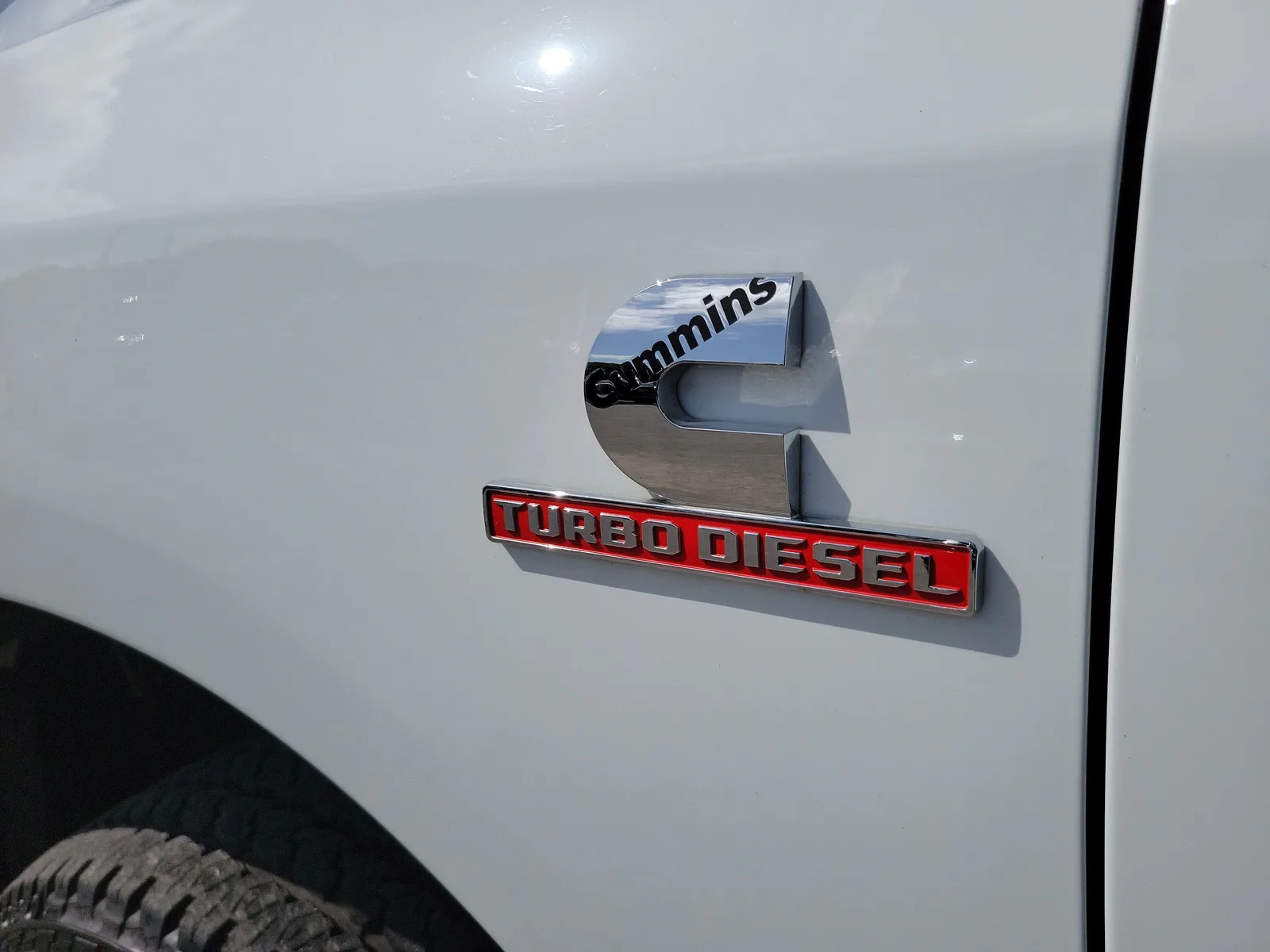 2024 RAM 2500 Laramie 4WD Diesel photo 32