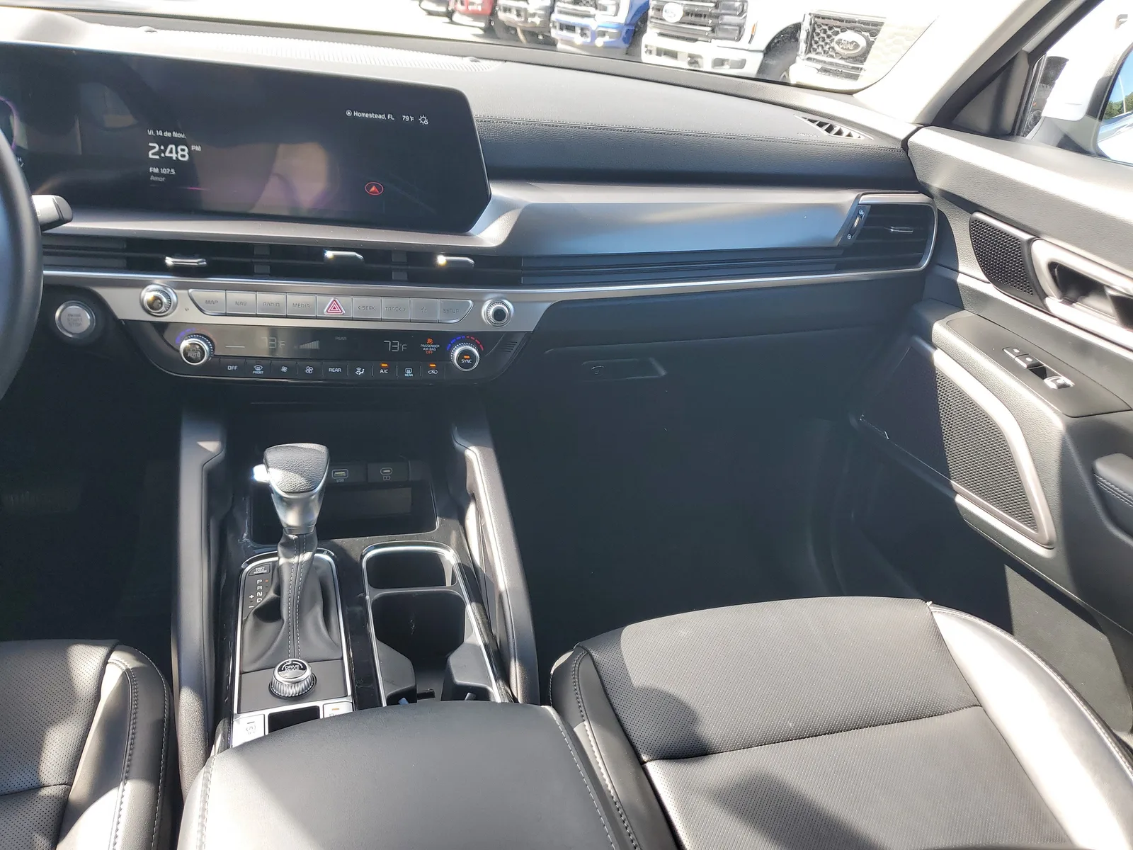 2024 Kia Telluride LX photo 16