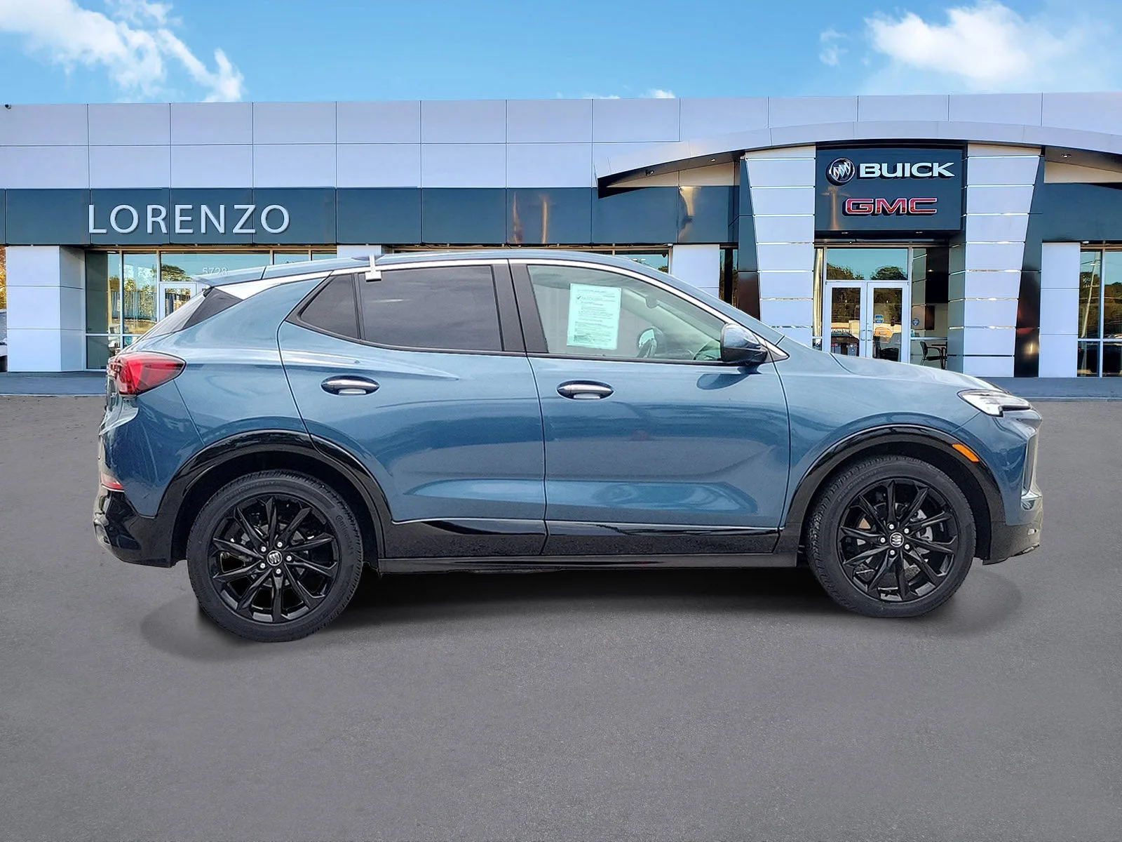 2024 Buick Encore GX Sport Touring photo 4