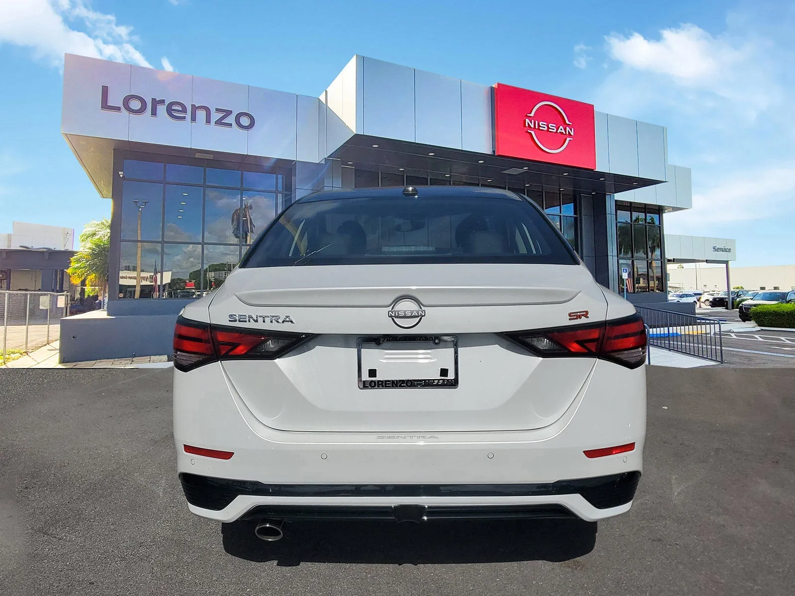 2025 Nissan Sentra SR photo 5