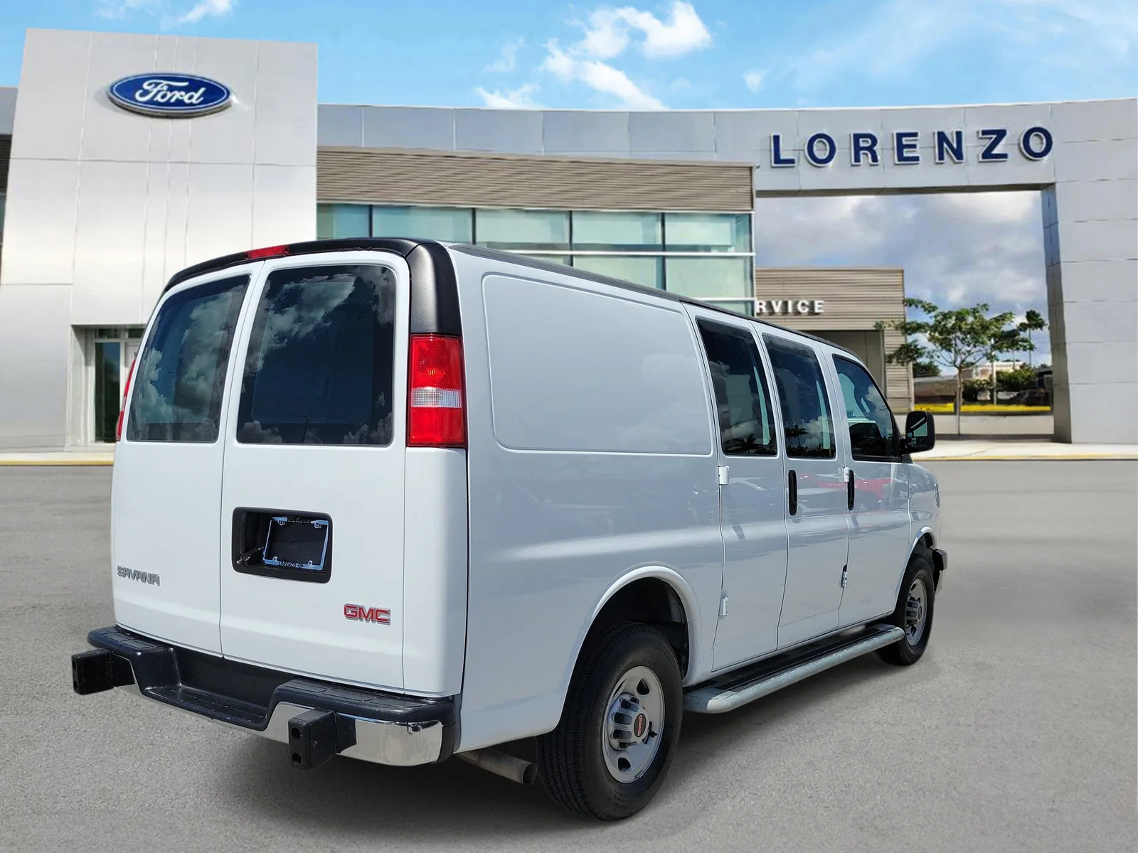 2024 GMC Savana Cargo Van Work Van photo 5