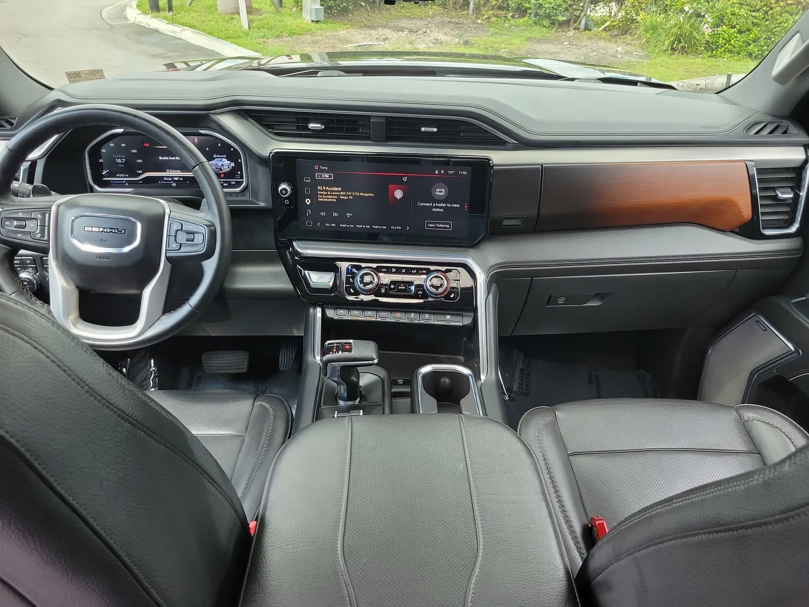 2023 GMC Sierra 1500 Denali photo 18