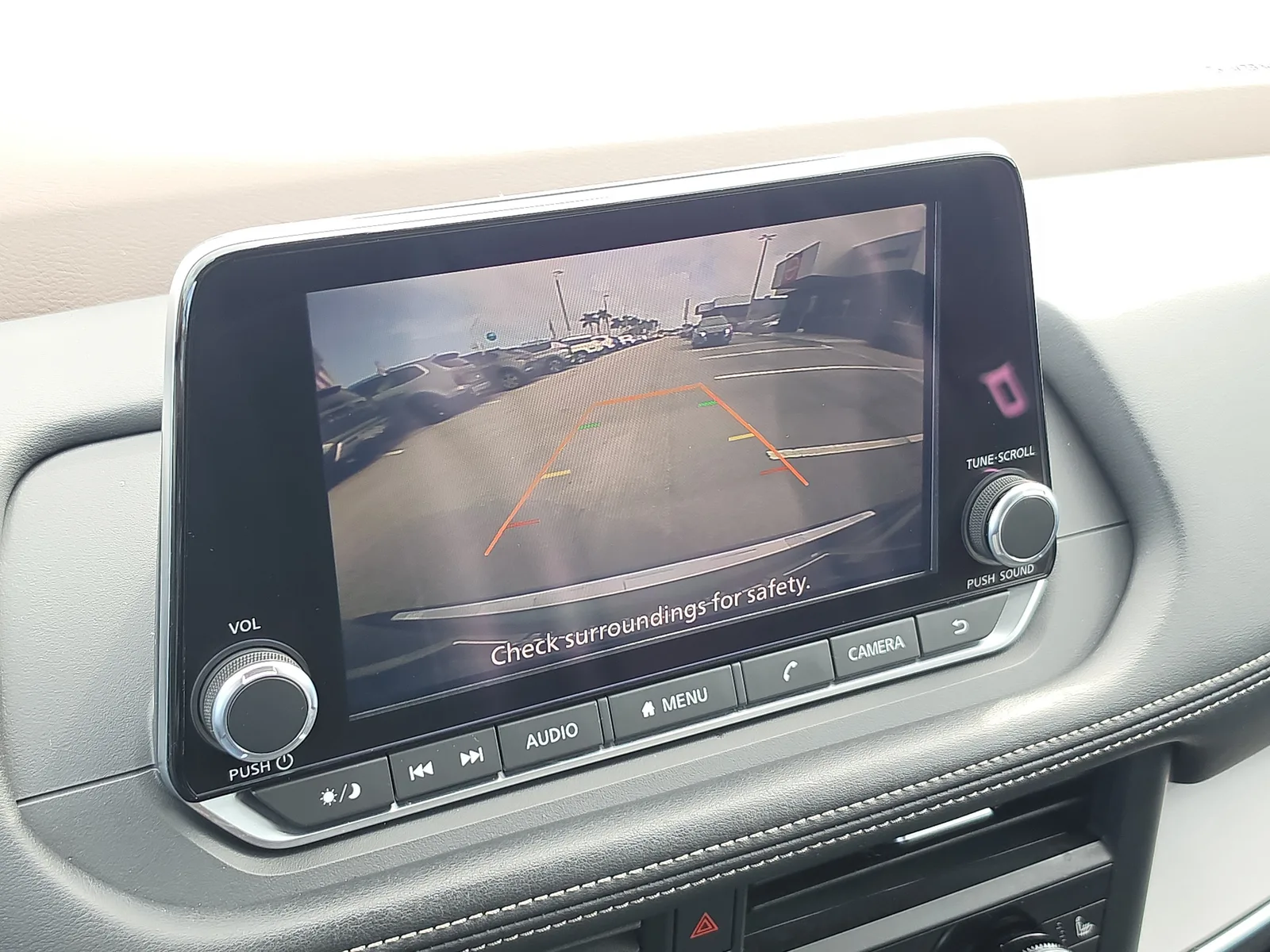 2023 Nissan Rogue SV photo 8