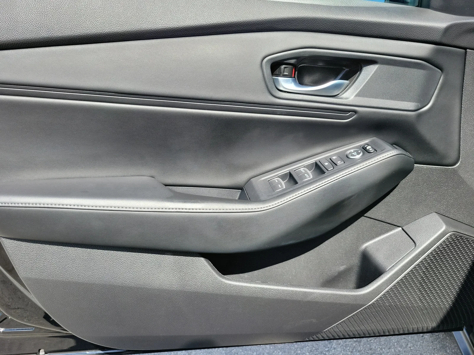 2025 Honda Accord Hybrid Sport photo 22