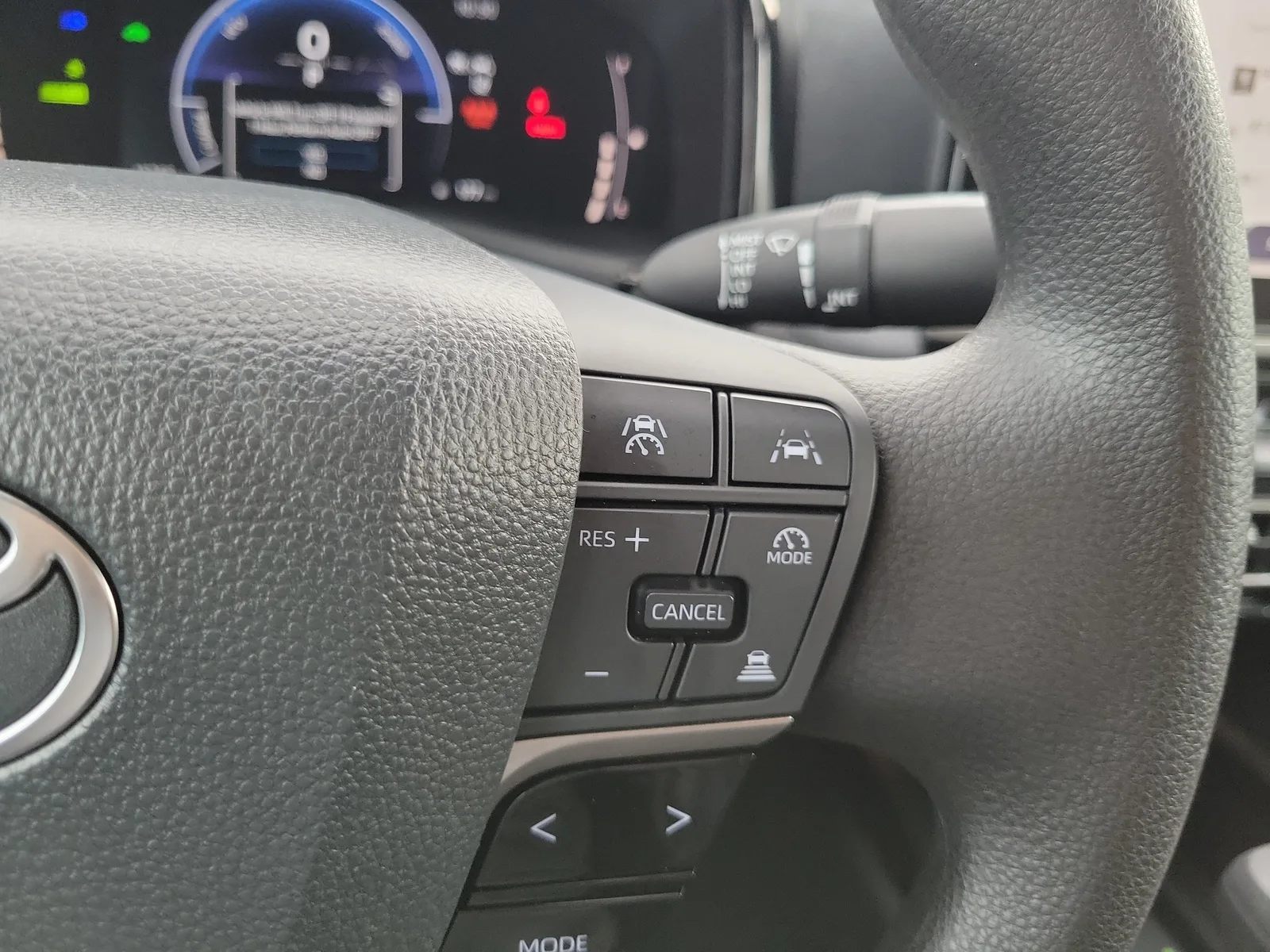2025 Toyota Camry LE photo 21