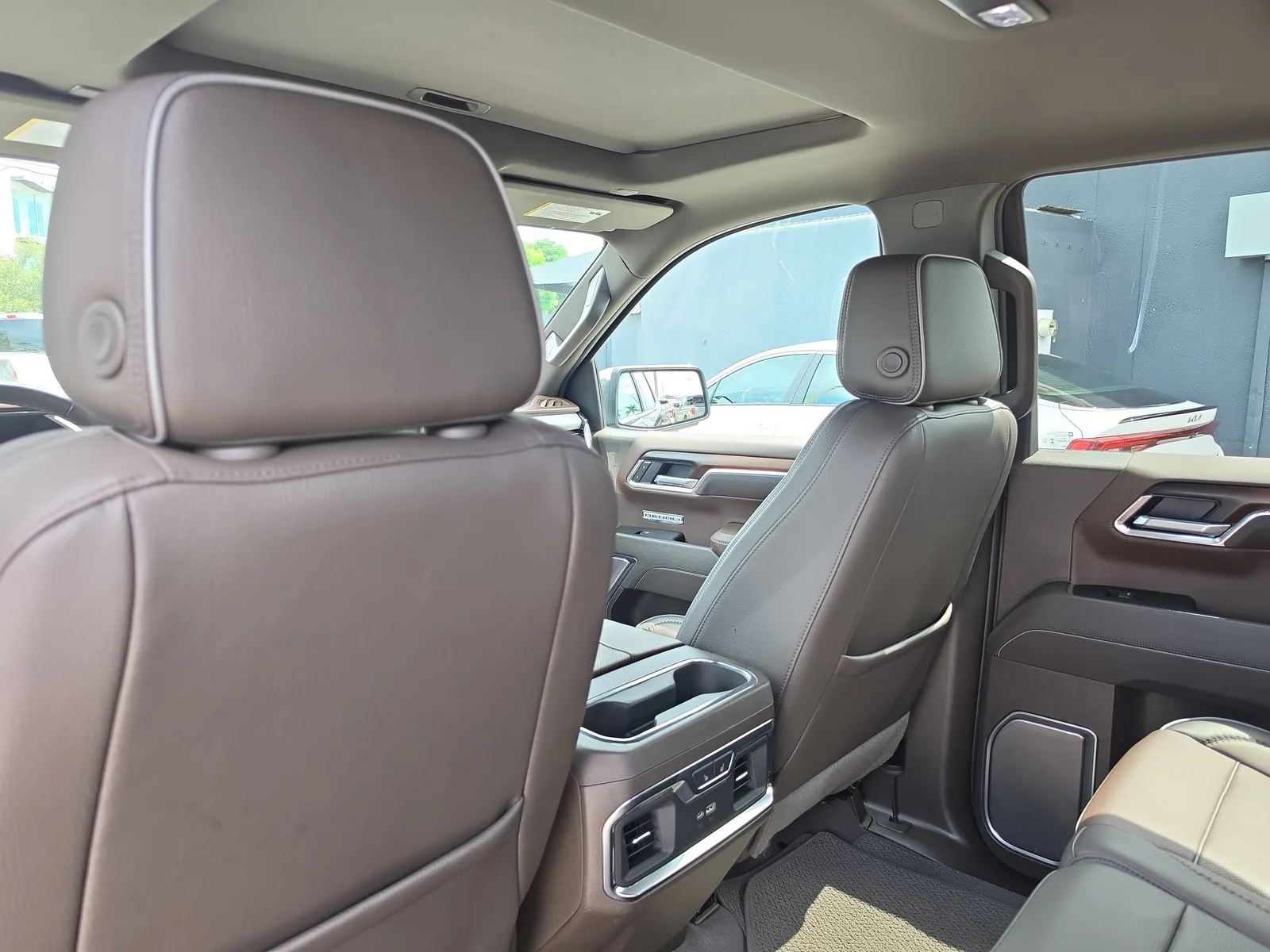 2025 GMC Sierra 1500 Denali 4WD Diesel photo 14