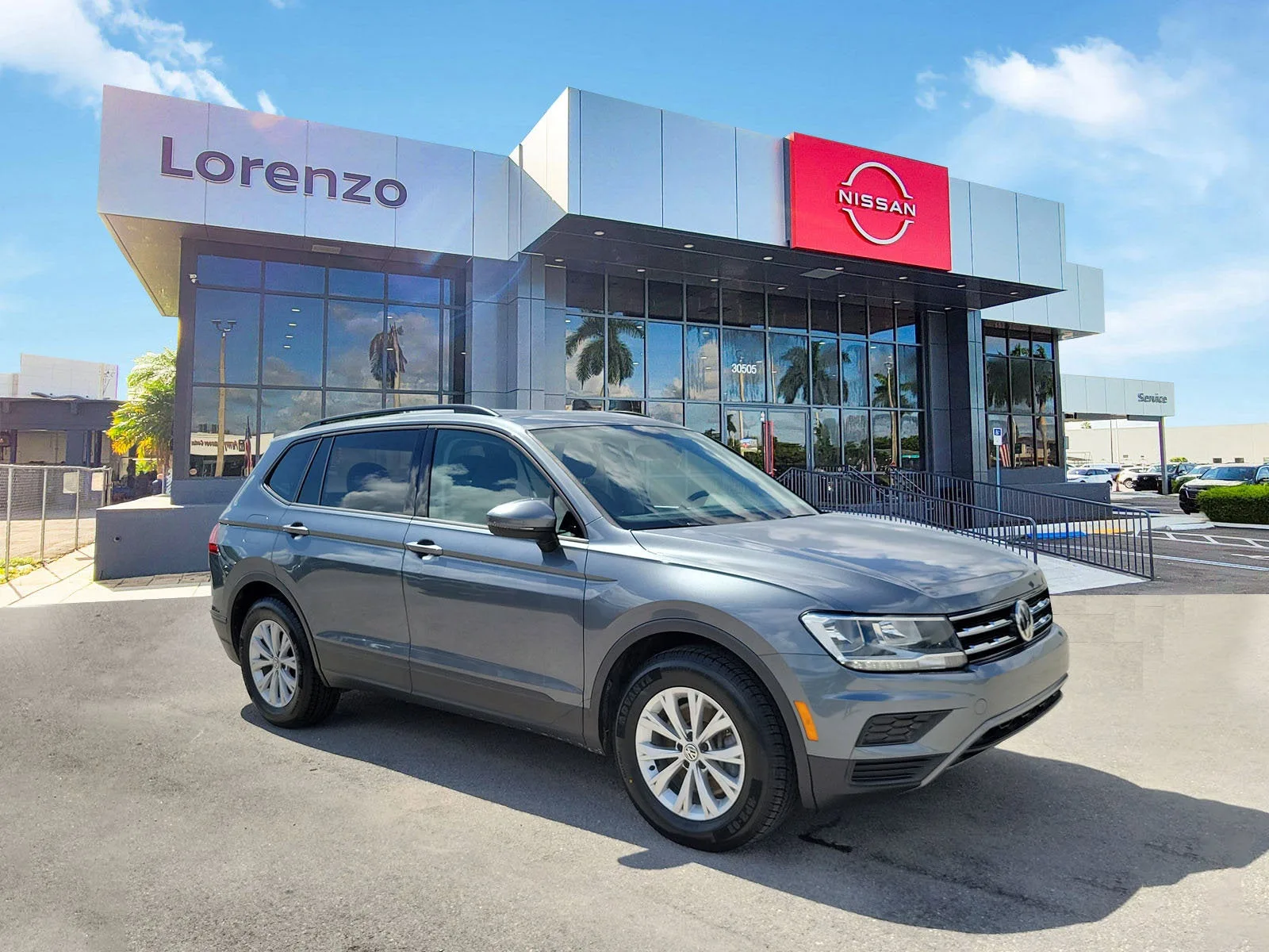 2019 Volkswagen Tiguan S photo 3