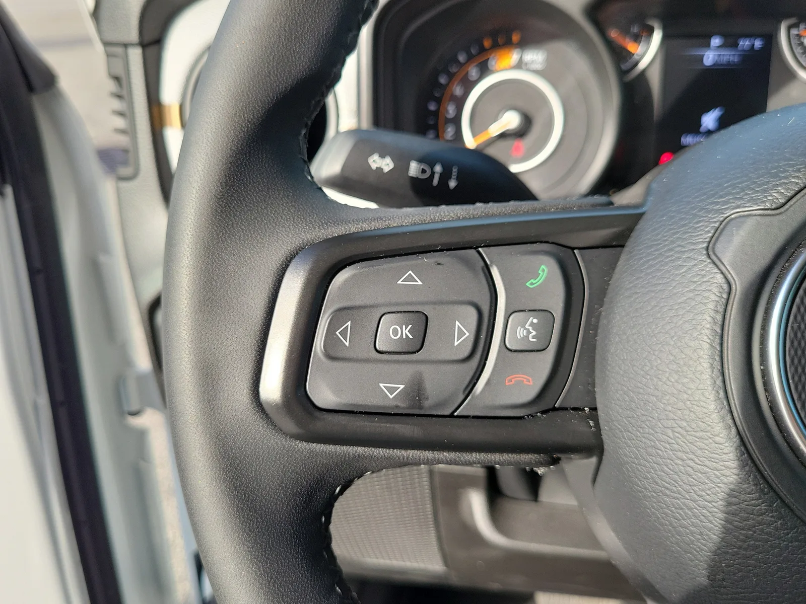 2025 Jeep Wrangler Sport S photo 18
