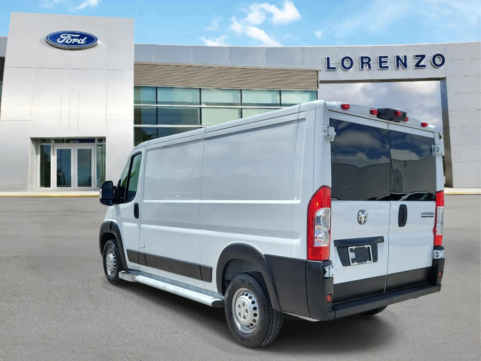 2025 RAM ProMaster Cargo Van Tradesman photo 7