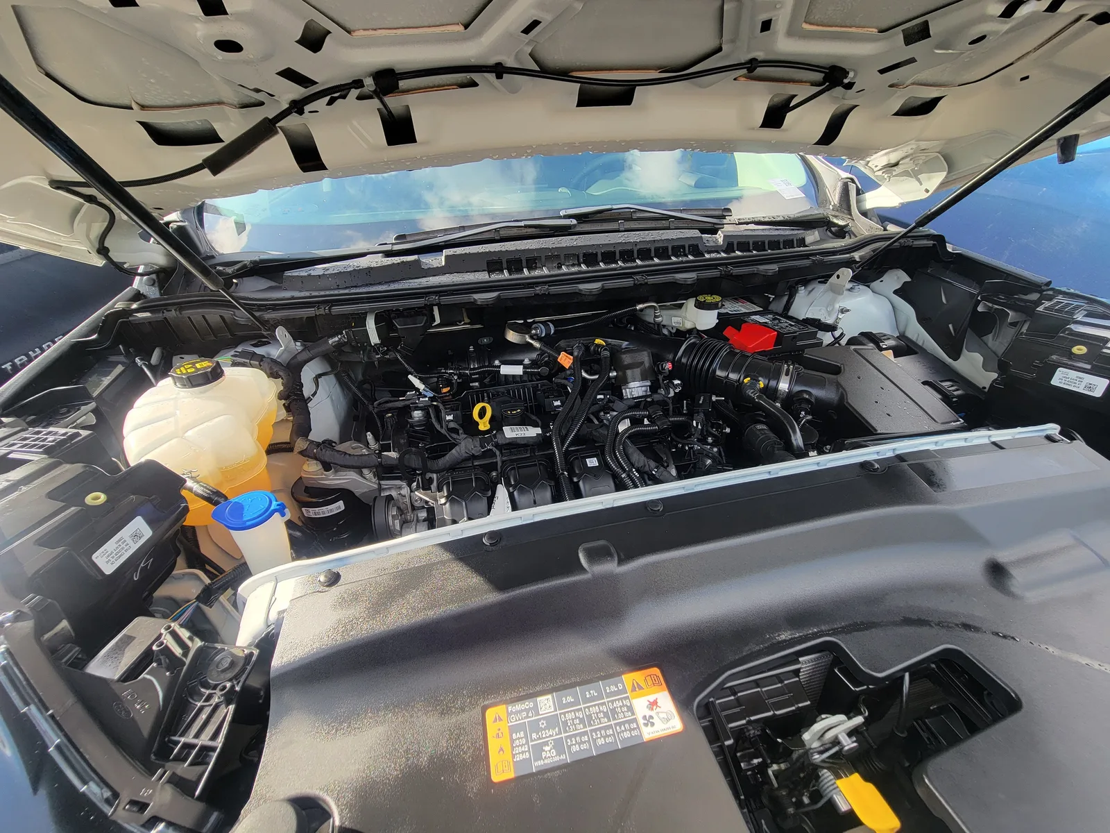 2022 Ford Edge Titanium 4WD photo 28